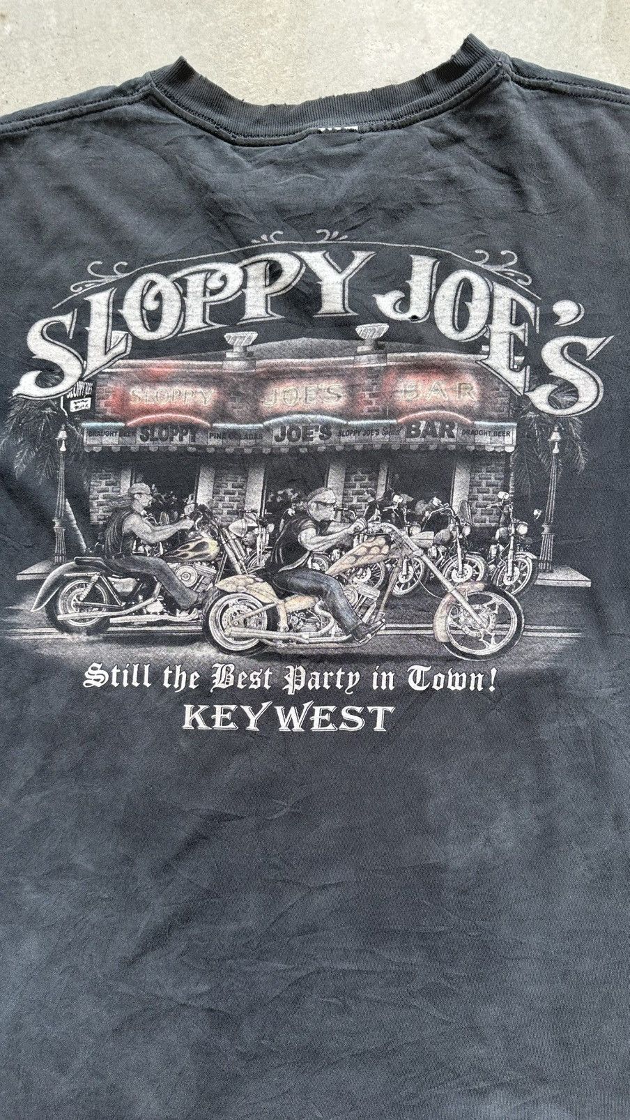 Vintage VINTAGE Y2K SLOPPY JOE’S KEY WEST BIKERS DISTRESSED TEE Size US XL / EU 56 / 4 - 7 Thumbnail