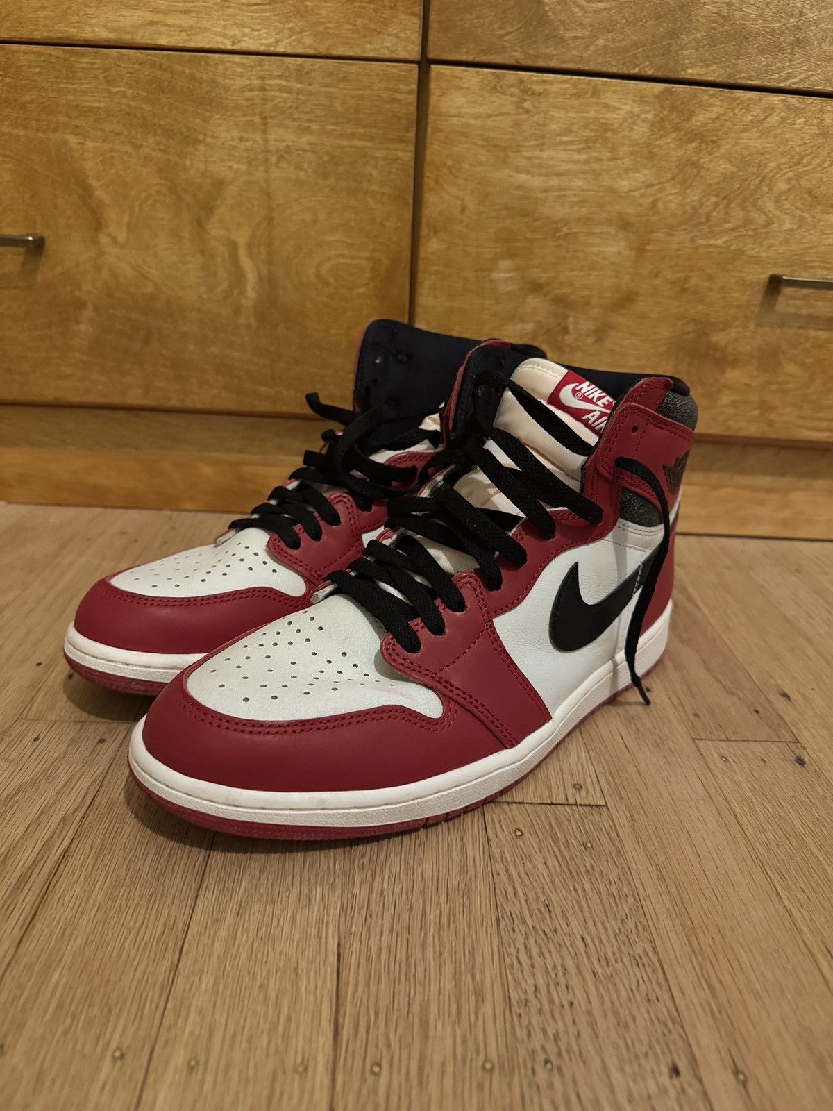 Jordan Brand Jordan 1 Retro High OG Chicago Lost and Found sz. 11 Size US 11 / EU 44 - 7 Thumbnail