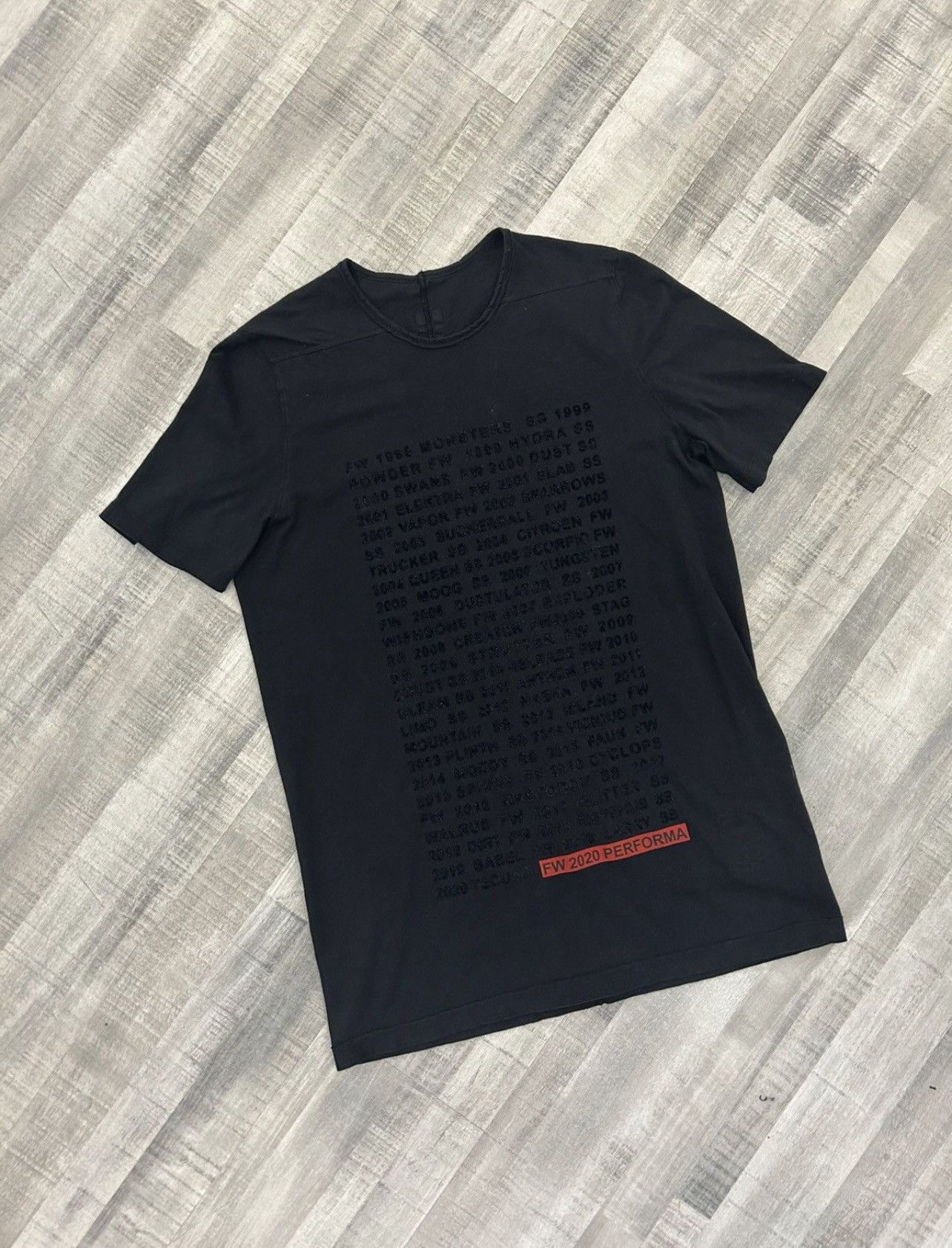 Rick Owens Drkshdw Rick Owen's Drkshdw Level Tee Size US S / EU 44-46 / 1 - 1 Thumbnail