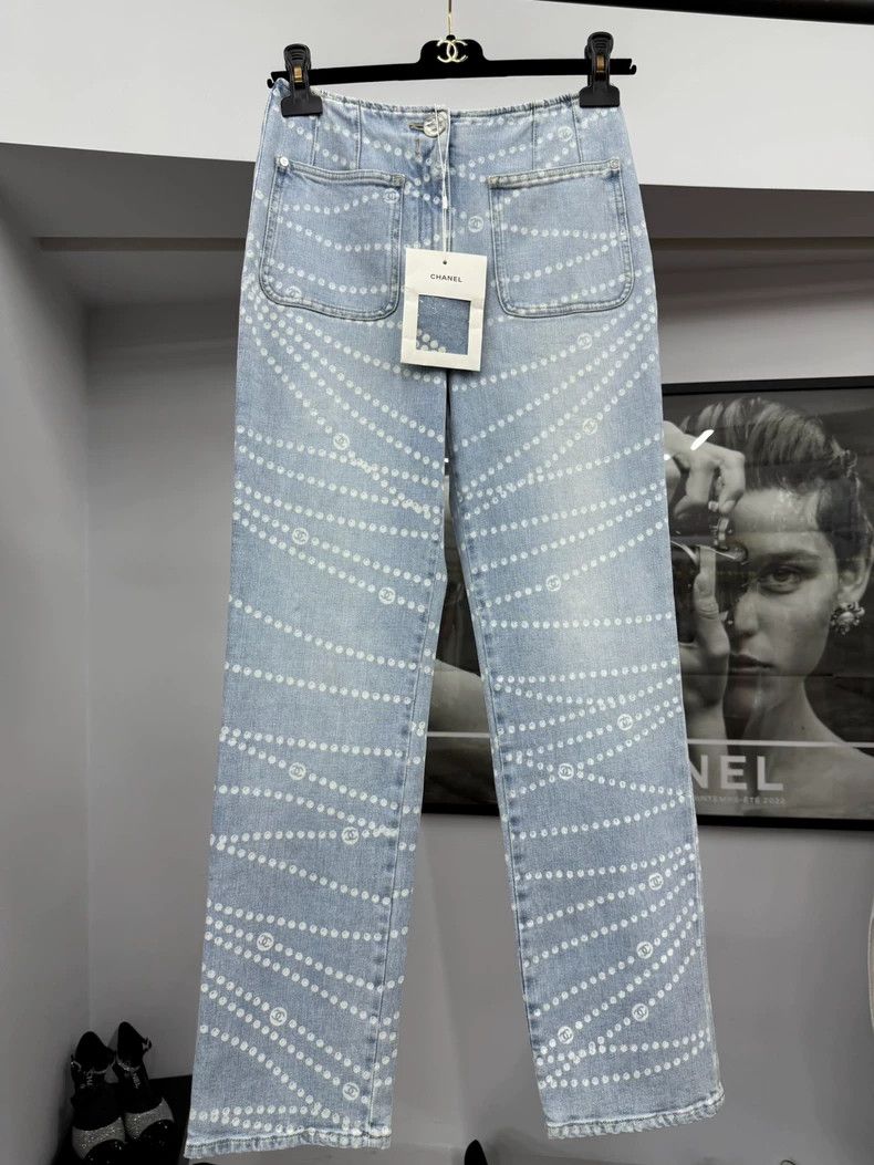 Chanel 25P Light Blue Denim Jeans