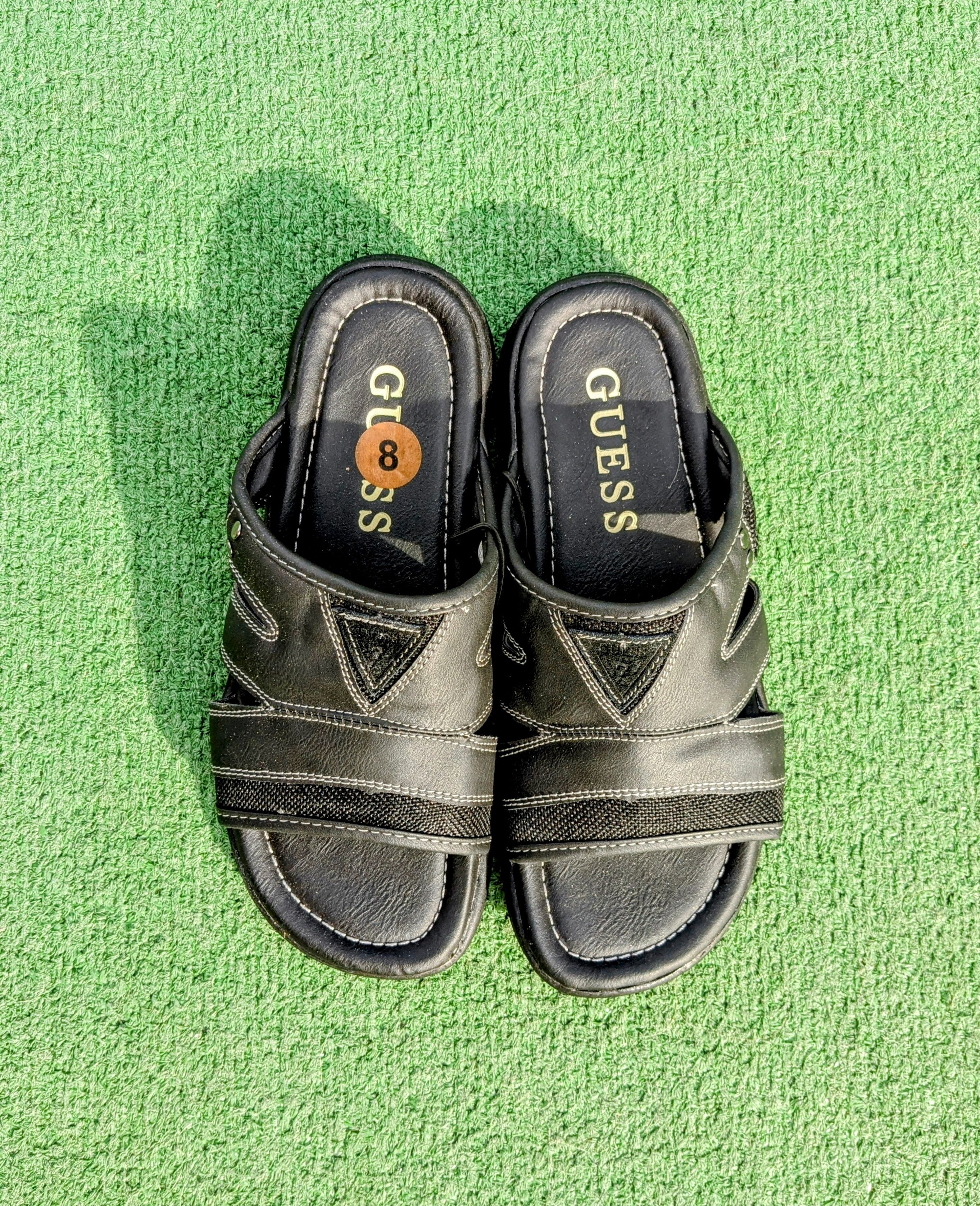Guess Guess Ebony Multi-Strap Faux Leather Flop Slide Sandals NWT Size US 8 / EU 41 - 8 Thumbnail
