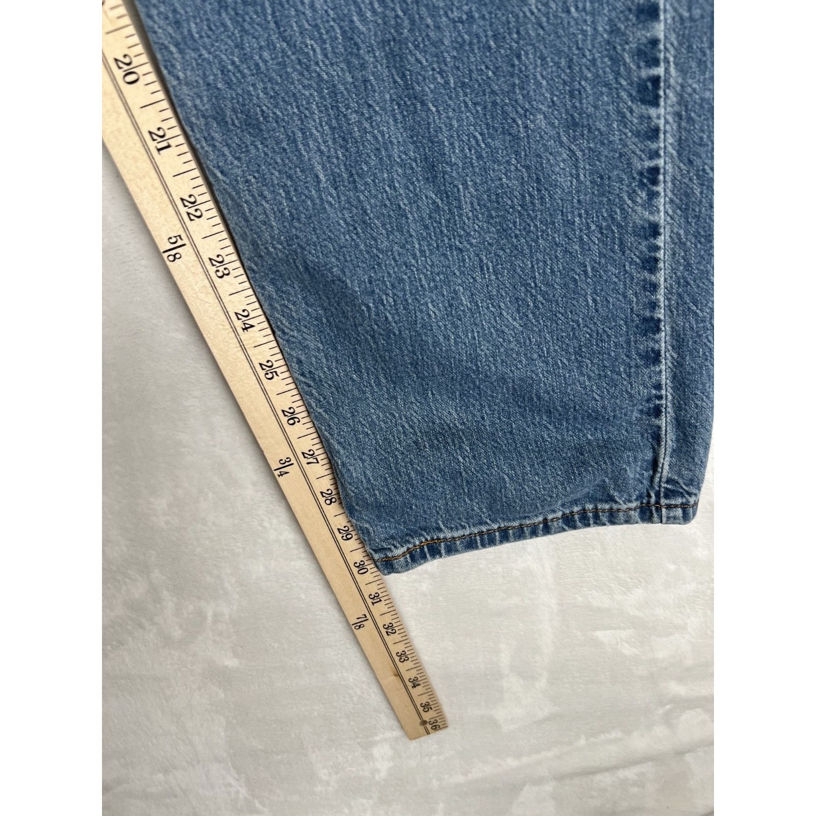 Levi's Levis 505 Jeans Mens 32x30 Blue Denim Regular Straight Mediu Size US 32 / EU 48 - 3 Thumbnail