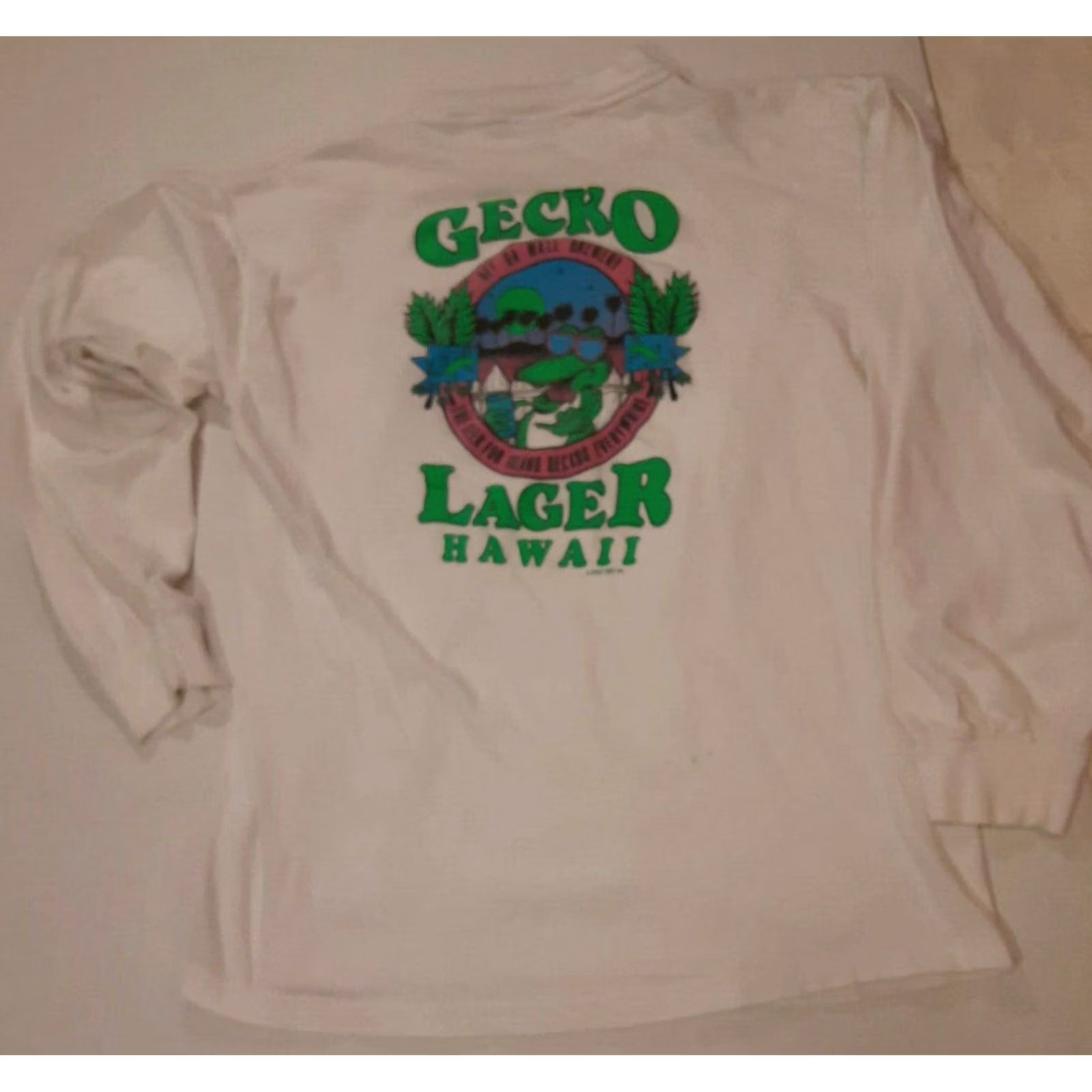 Vintage VINTAGE Geko Lager Hawaii T-shirt XL Poly-Tees Women Long Sleeve Crew Neck White 1988 Mens Womens Boys Girls Size XL / US 12-14 / IT 48-50 - 3 Thumbnail