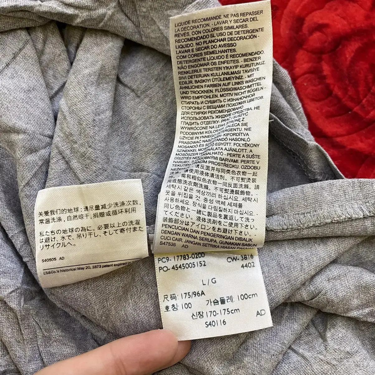 Levi's LEVIS STRAUSS LEVI’S Stock Logo Gray Tee Shirt Top Size L / US 10 / IT 46 - 5 Thumbnail