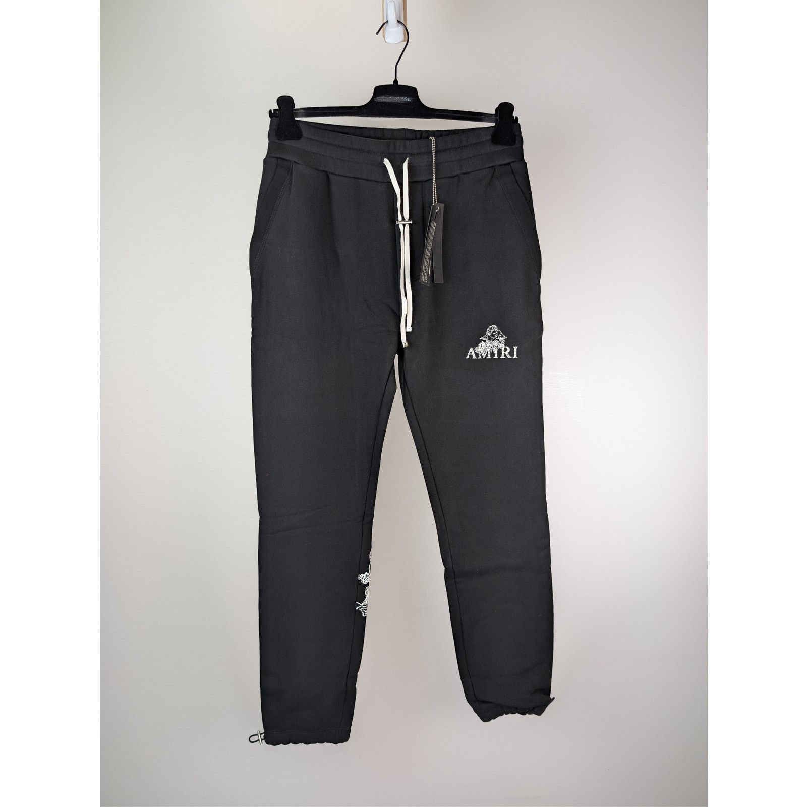 Amiri o1rshd1 Crystal Outline Cherub Sweatpants in Black Size US 32 / EU 48 - 1 Thumbnail