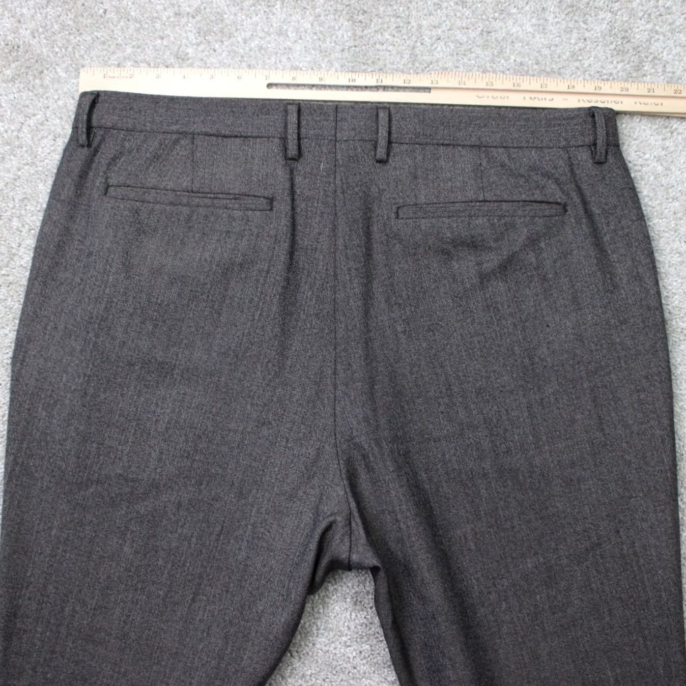 Banana Republic Banana Republic Pants Men 38x30 Gray Slim Fit Wool Flat Front Lined Dress Pants Size 38 Mens Regular Straight Front Size US 38 / EU 54 - 7 Thumbnail
