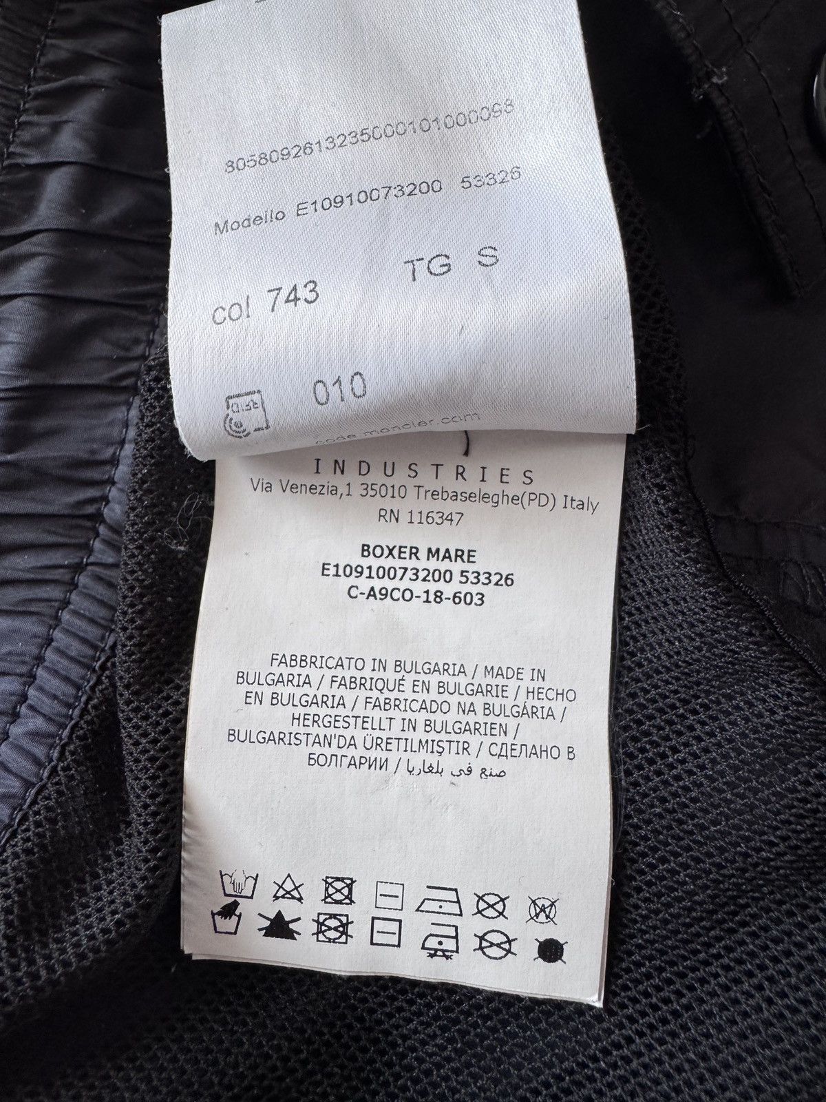 Moncler 🔥🔥 Moncler Nylon Technique Shorts Size US 30 / EU 46 - 8 Thumbnail
