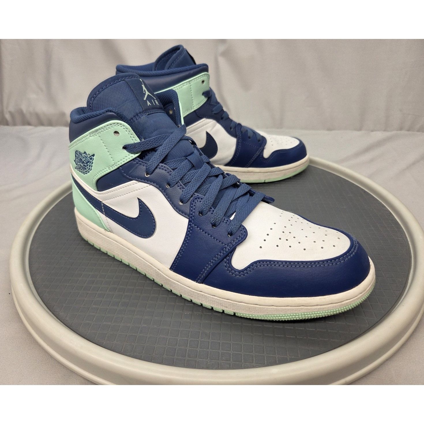 Nike Nike Air Jordan 1 Mid Blue Mint Mystic Navy White 554724-413 Size US 11.5 / EU 44-45 - 1 Thumbnail
