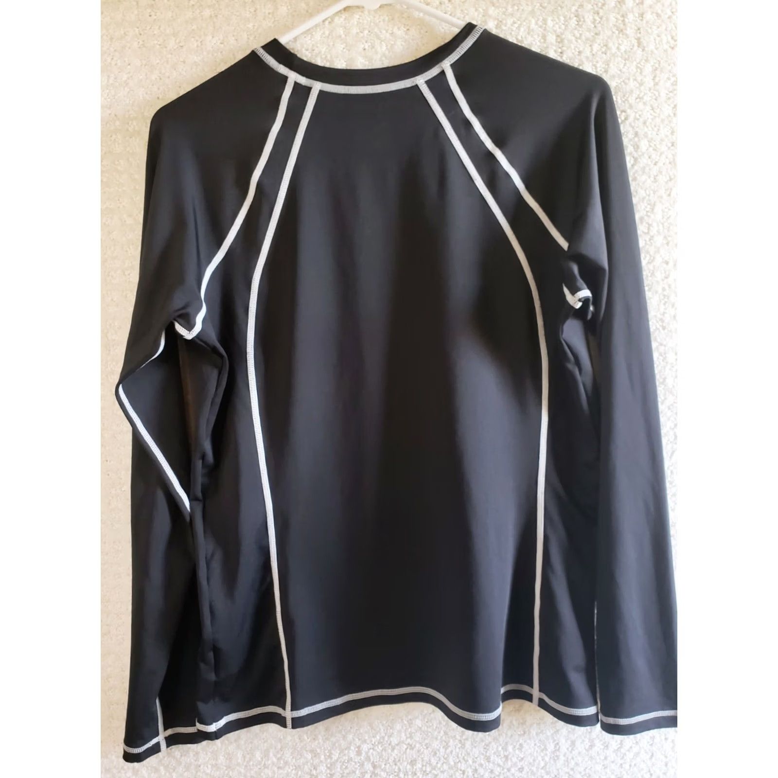 Nike NIKE Swim Hydro UV Women's L Black SPF50+ Long Sleeve Swim Top Size L / US 10 / IT 46 - 4 Thumbnail