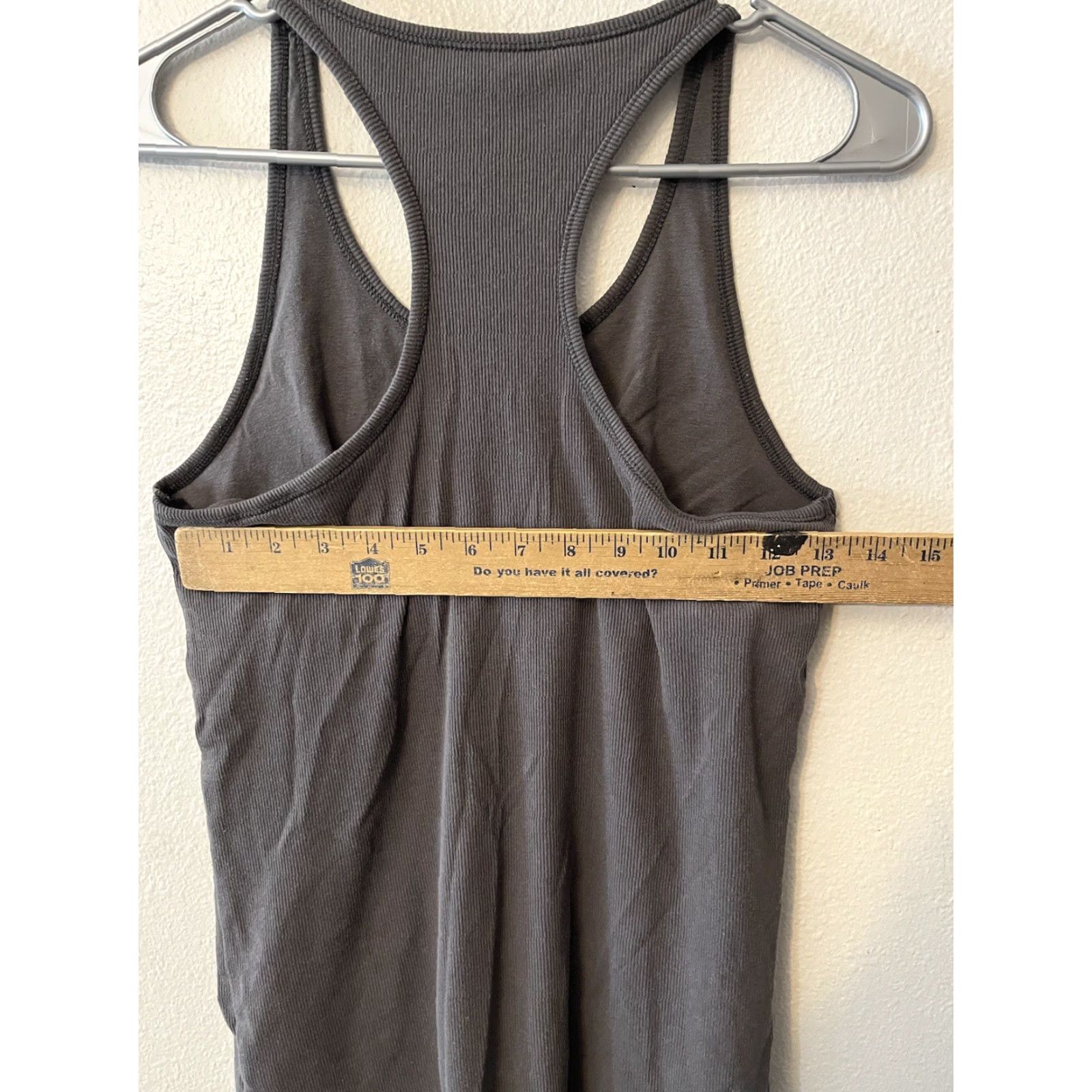 Gap Gap Tank Women Top Size Large Gray Solid Sleeveless Tank Built In Bra Size L / US 10 / IT 46 - 4 Thumbnail