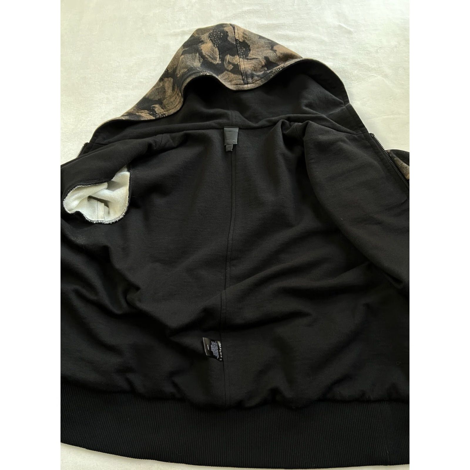 Vera Wang Vera Wang Collection Hoodie Women’s XS Black Floral Print Zip Full Zip Activewear Womens Size XS / US 0-2 / IT 36-38 - 5 Thumbnail