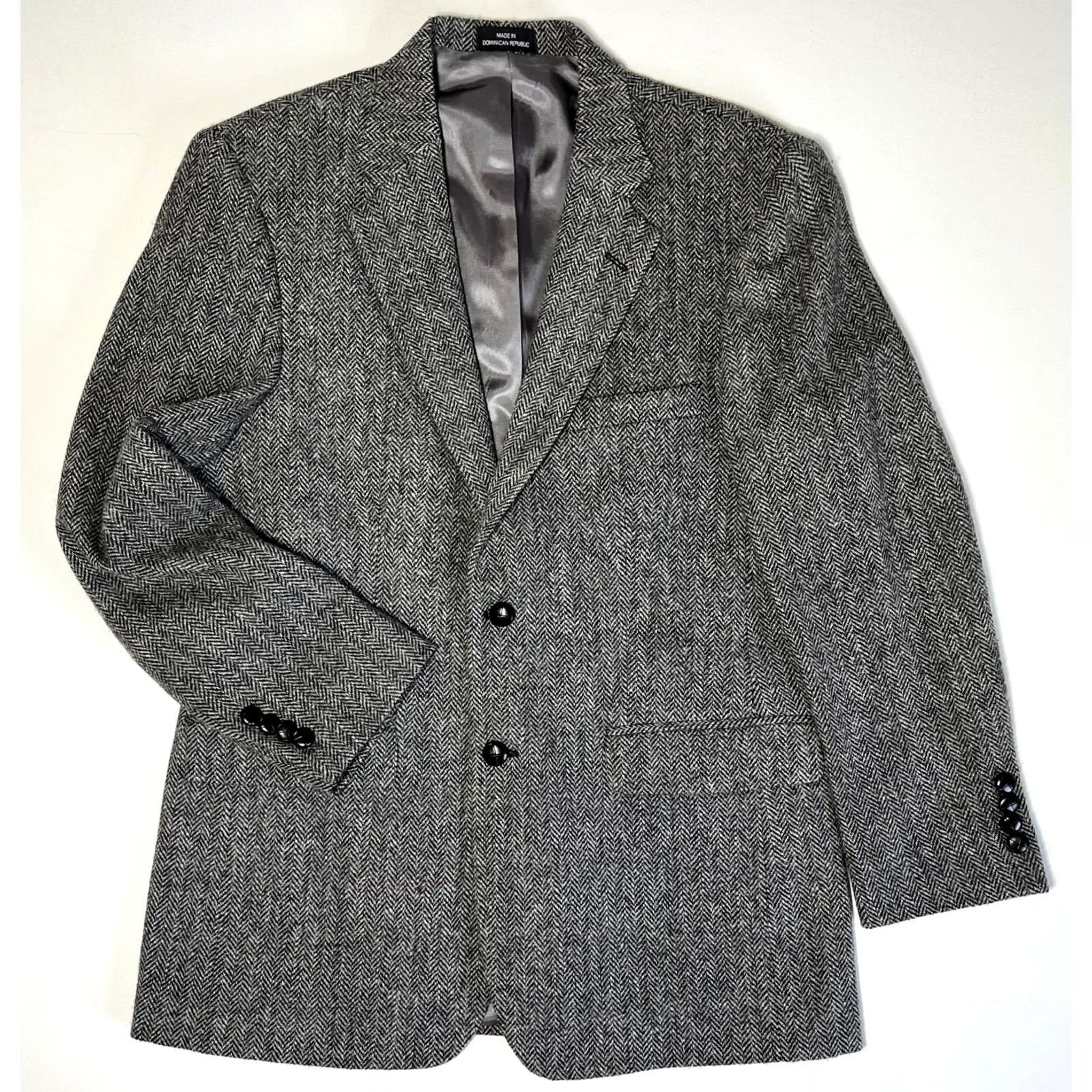 Harris Tweed VINTAGE Harris Tweed Blazer Men 40R Wool Gray Herringbone Button 100% Pure New Wool Regular Jacket Mens Medium? Size 40R - 3 Thumbnail