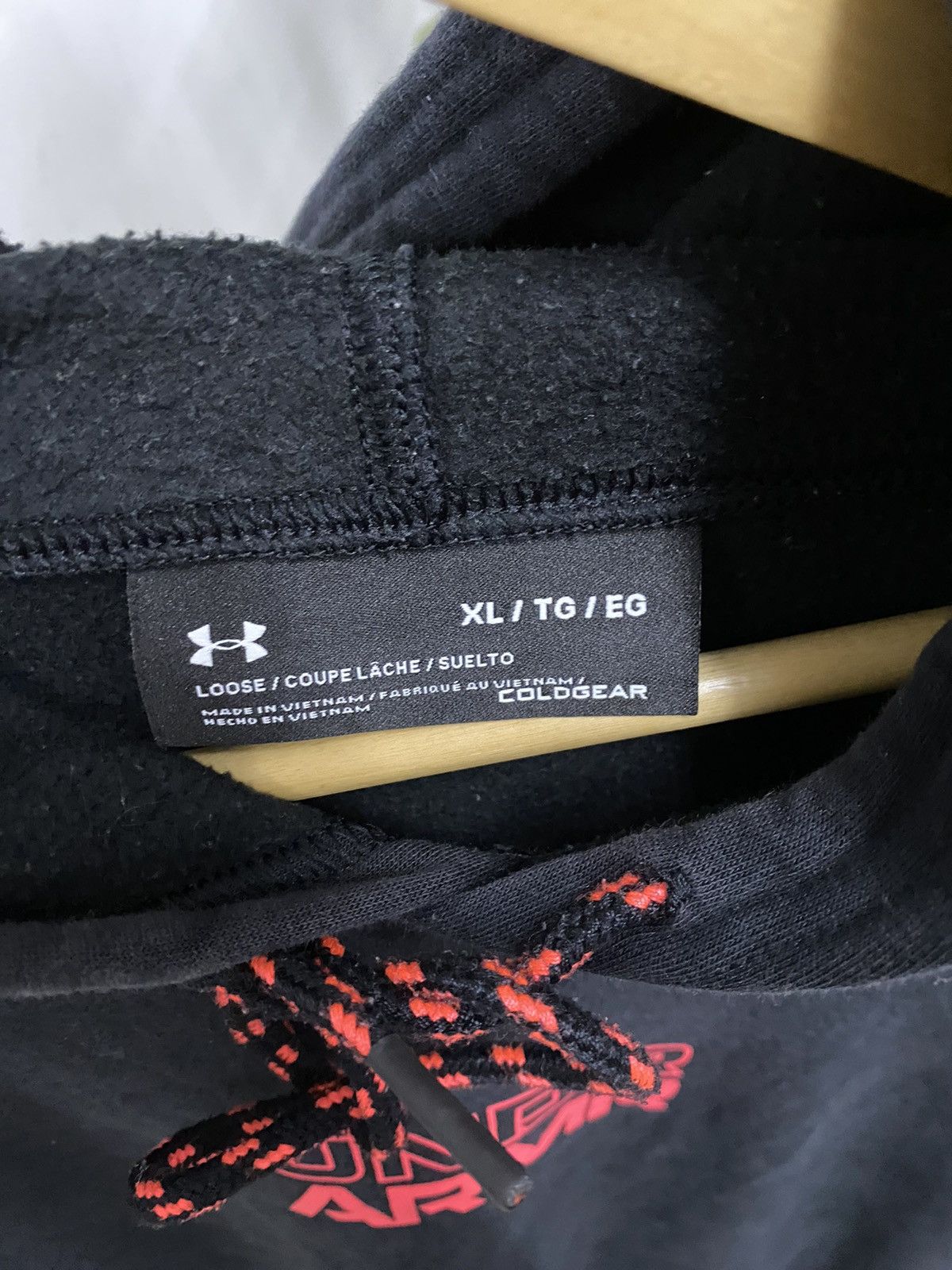 Japanese Brand × Under Armour Rare Under Armour Center Logo Size US XL / EU 56 / 4 - 3 Thumbnail