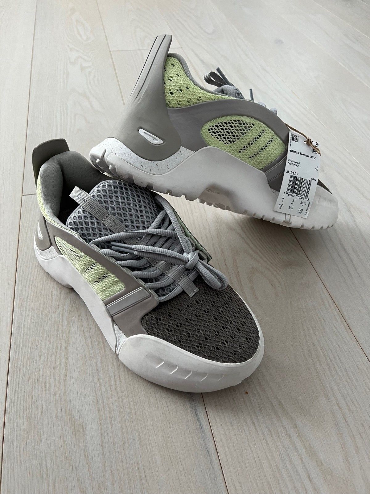 Adidas Adidas x Dingyun Zhang Kouza JH9127 Sneakers ( 6.5 ) Size US 6.5 / EU 39-40 - 2 Thumbnail
