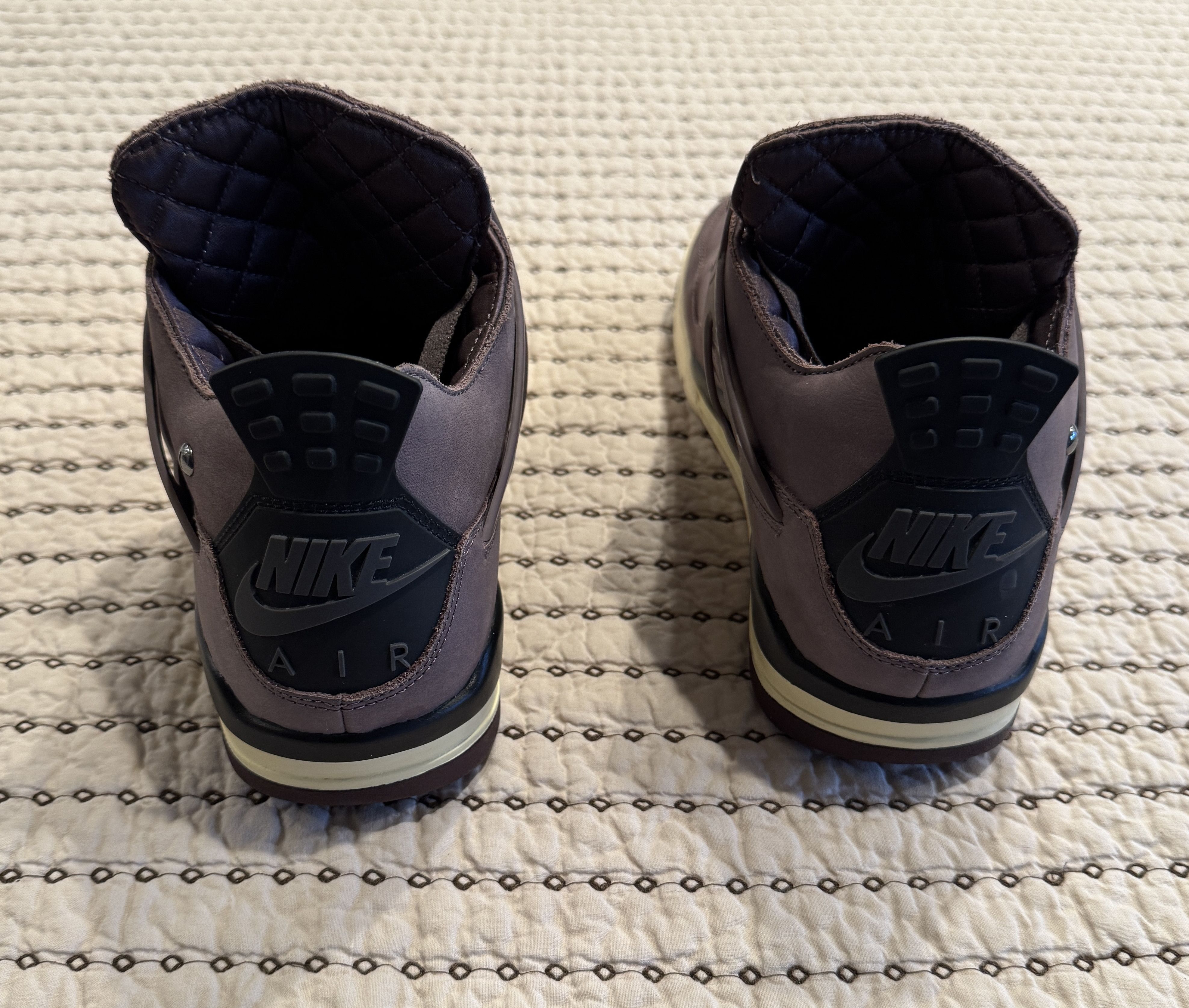 A Ma Maniere × Jordan Brand JORDAN X A MA MANIERE JORDAN 4 VIOLET ORE SIZE 11 Size US 11 / EU 44 - 8 Thumbnail