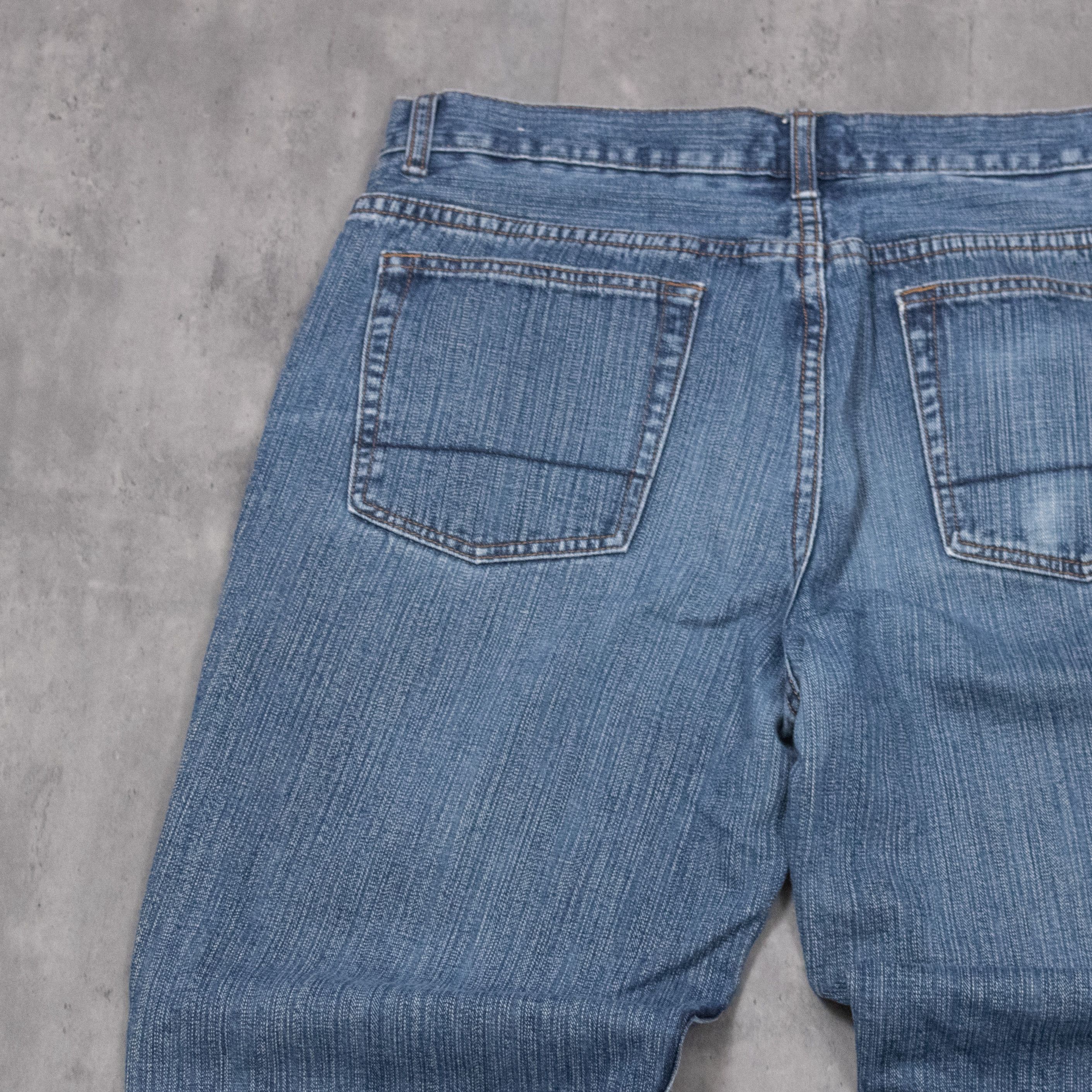 Japanese Brand Vintage Y2K Bluenotes Baggy Mid Wash Wide Leg Denim Jeans Size US 34 / EU 50 - 16 Thumbnail