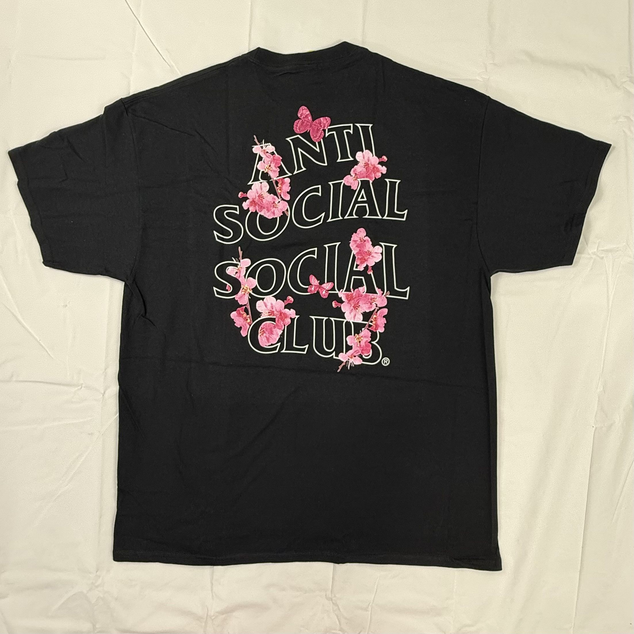 Anti Social Social Club Anti Social Social Club Kkoch Black Tee Cherry Blossom XL Size US XL / EU 56 / 4 - 1 Thumbnail