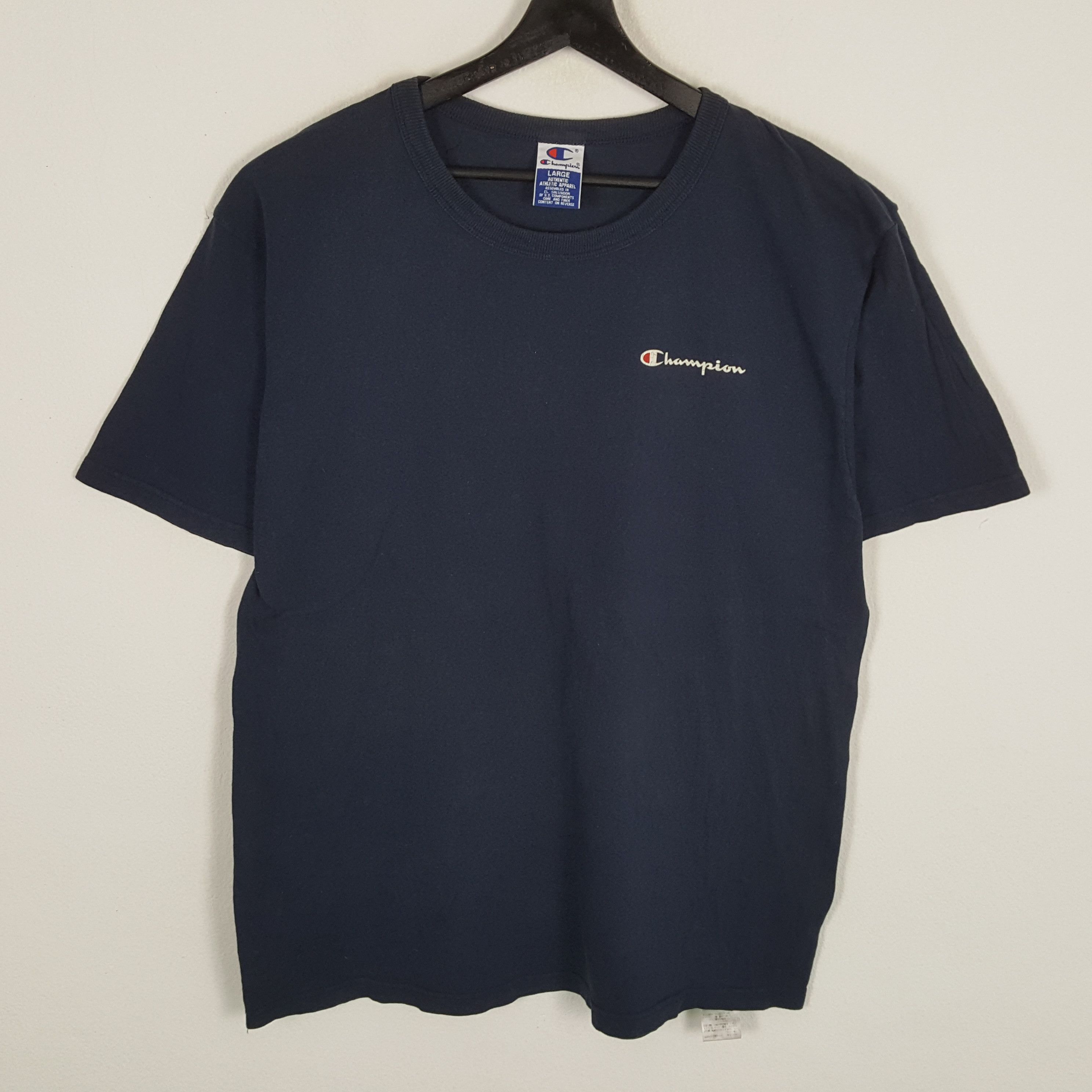 Champion × Vintage CHAMPION Small Spellout Design Tshirt Size US XL / EU 56 / 4 - 1 Thumbnail