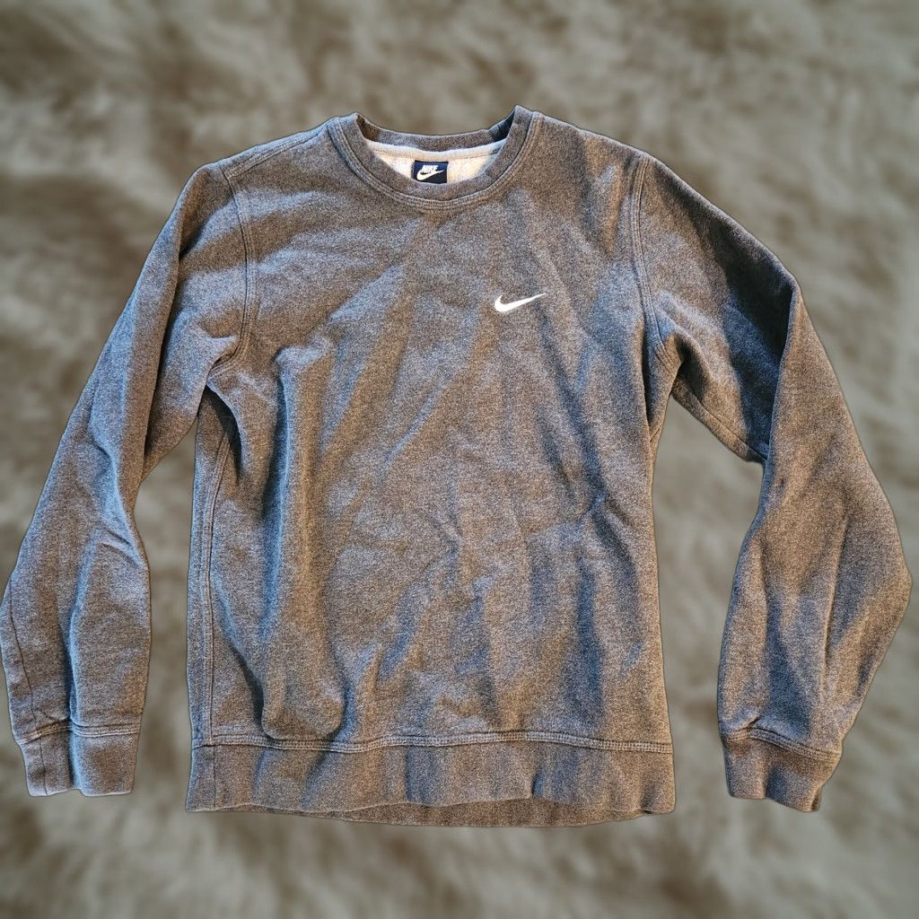 Nike VINTAGE Nike Sweatshirt Crewneck Pullover Gray Swoosh Blue Tag Men’s M Regular Shirt? Size US M / EU 48-50 / 2 - 1 Thumbnail