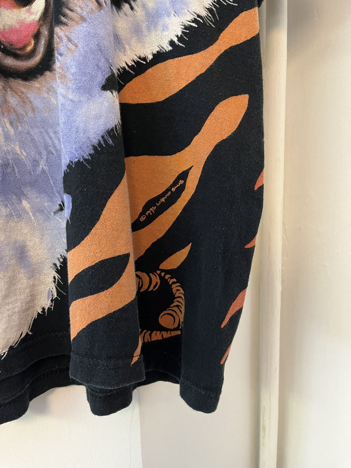 Vintage 1995 Liquid Blue AOP Tee Size US XL / EU 56 / 4 - 2 Thumbnail