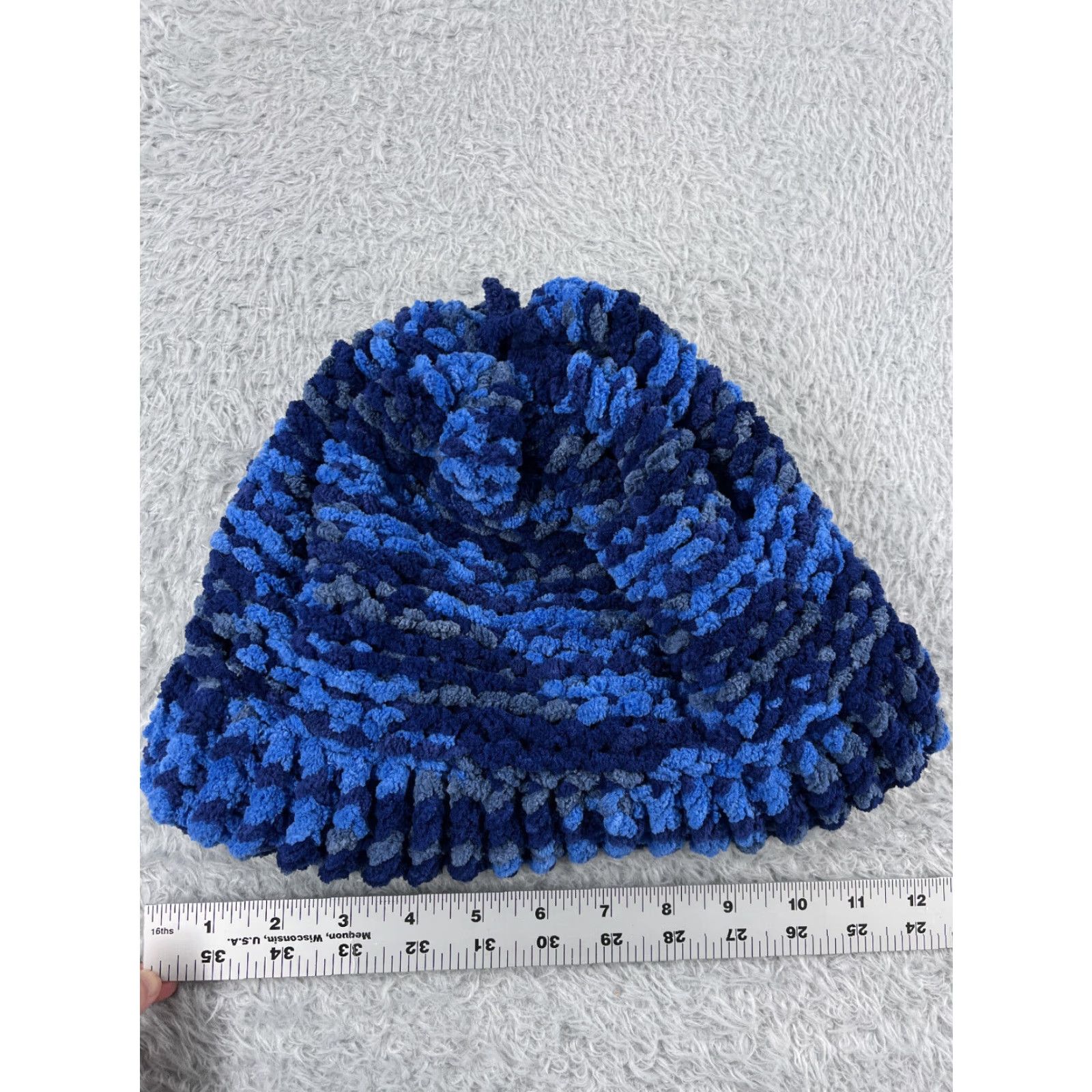 Vintage Handmade Beanie Adult One Size Blue Stripe Knit Acrylic Blend Crochet Hat/Cap Accessories Winter Ski Outdoors Mens Womens Size ONE SIZE - 4 Thumbnail