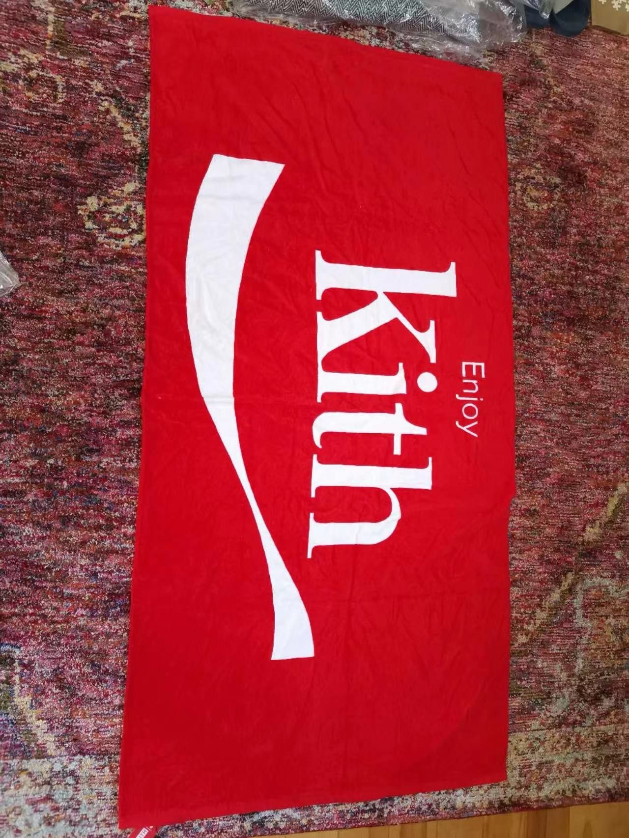 Coca Cola × Kith Kith x Coca Cola SS17 Enjoy Beach Towel Red Size ONE SIZE - 1 Thumbnail