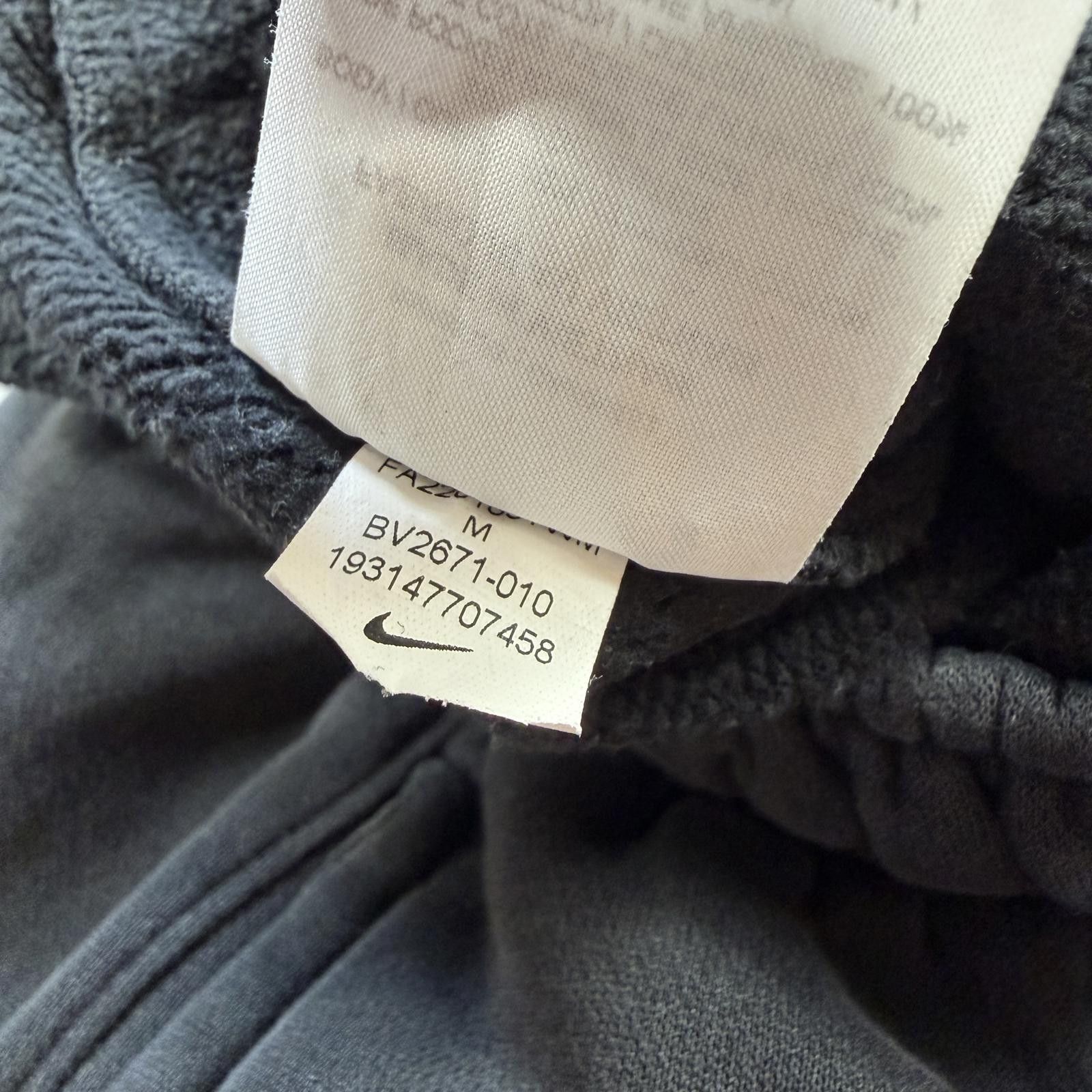 Nike Nike Fleece Jogger Sweatpants Mens M Black Embroidered Logo Size US 32 / EU 48 - 7 Thumbnail