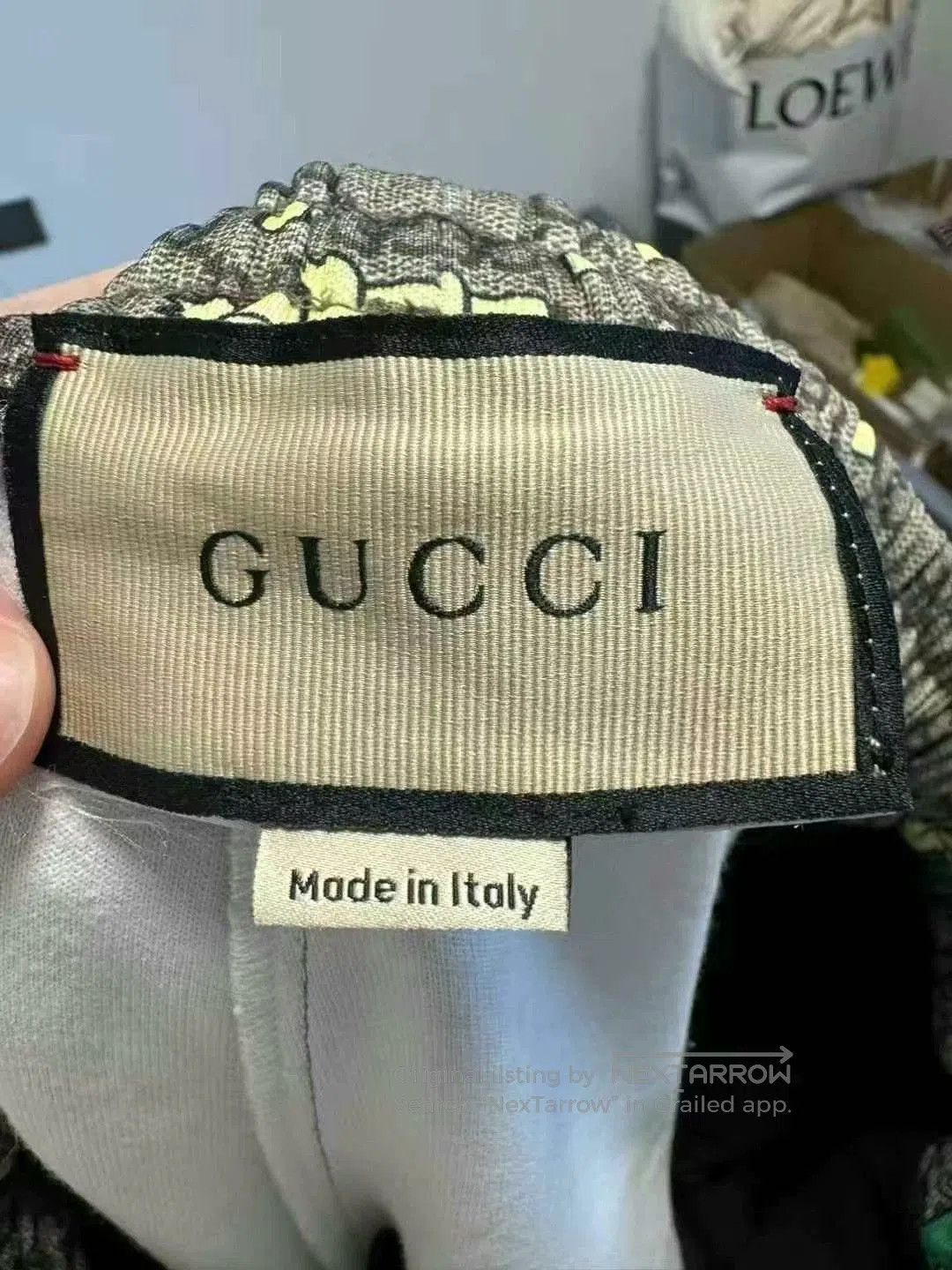 Gucci gucci classic cartoon logo shorts for men. Size US 26 / EU 42 - 3 Thumbnail