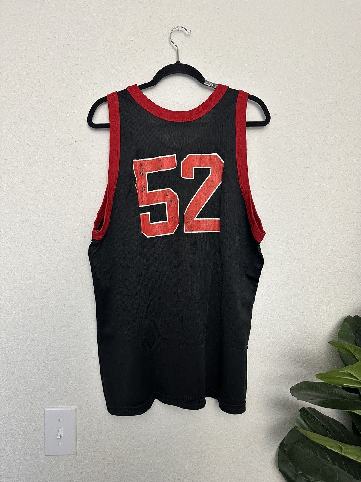 Champion × NCAA × Vintage Vintage Louisville Cardinals Samaki Walker Champion Jersey Size US XL / EU 56 / 4 - 3 Thumbnail
