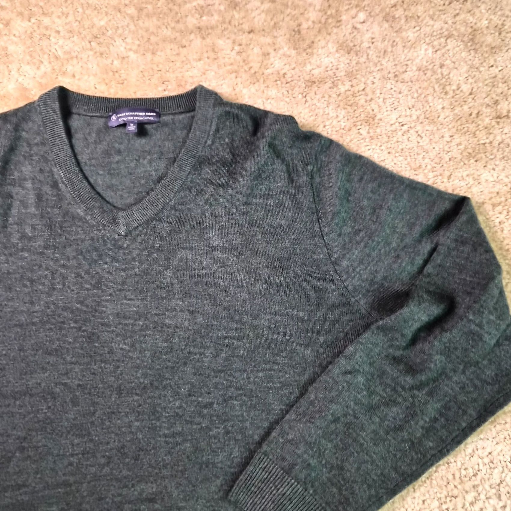 Hart Schaffner Marx Hart Schaffner Marx Mens V Neck Pullover Merino Wool Sweater Size XL Green Size US XL / EU 56 / 4 - 2 Thumbnail