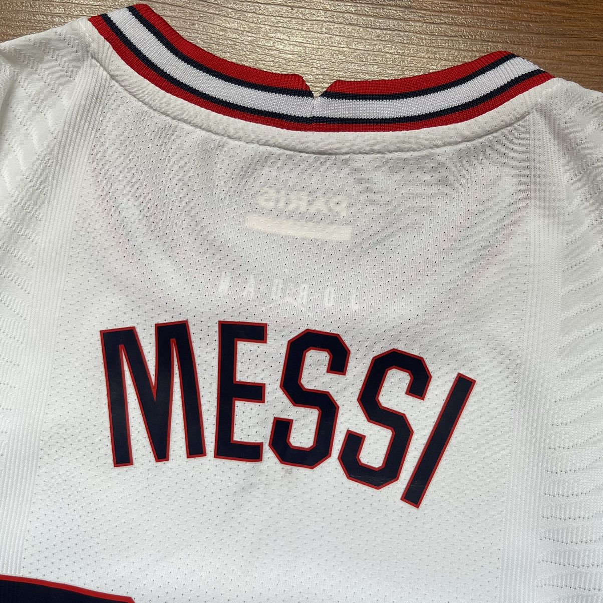 Jordan Brand × Nike × Vintage PSG NIKE 2021/22 SOCCER FOURTH PLAYER ISSUE JERSEY #30 MESSI Size US S / EU 44-46 / 1 - 12 Thumbnail