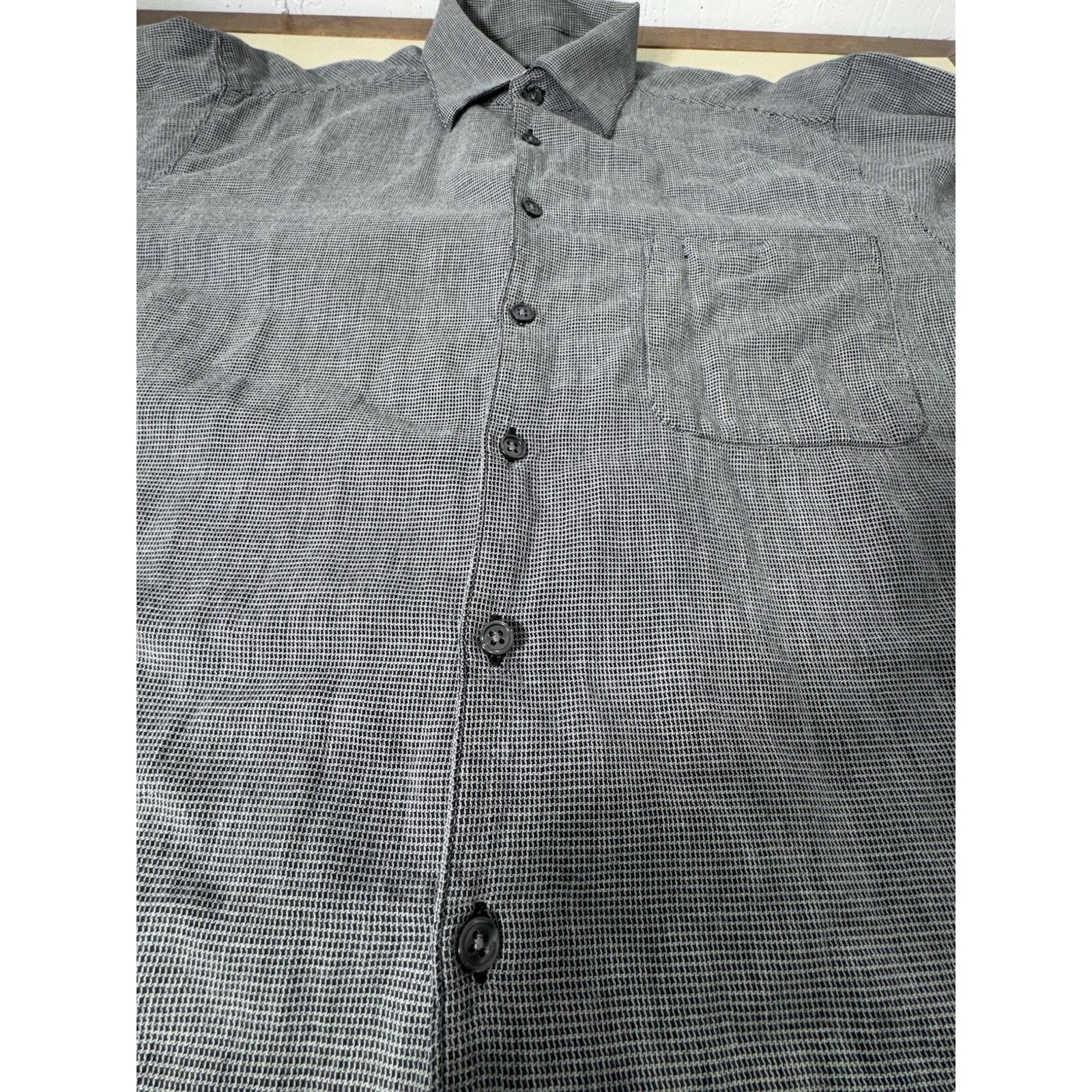 Yves Saint Laurent Yves Saint Laurent Dress Shirt Mens Large Black Button Down Size US L / EU 52-54 / 3 - 7 Thumbnail