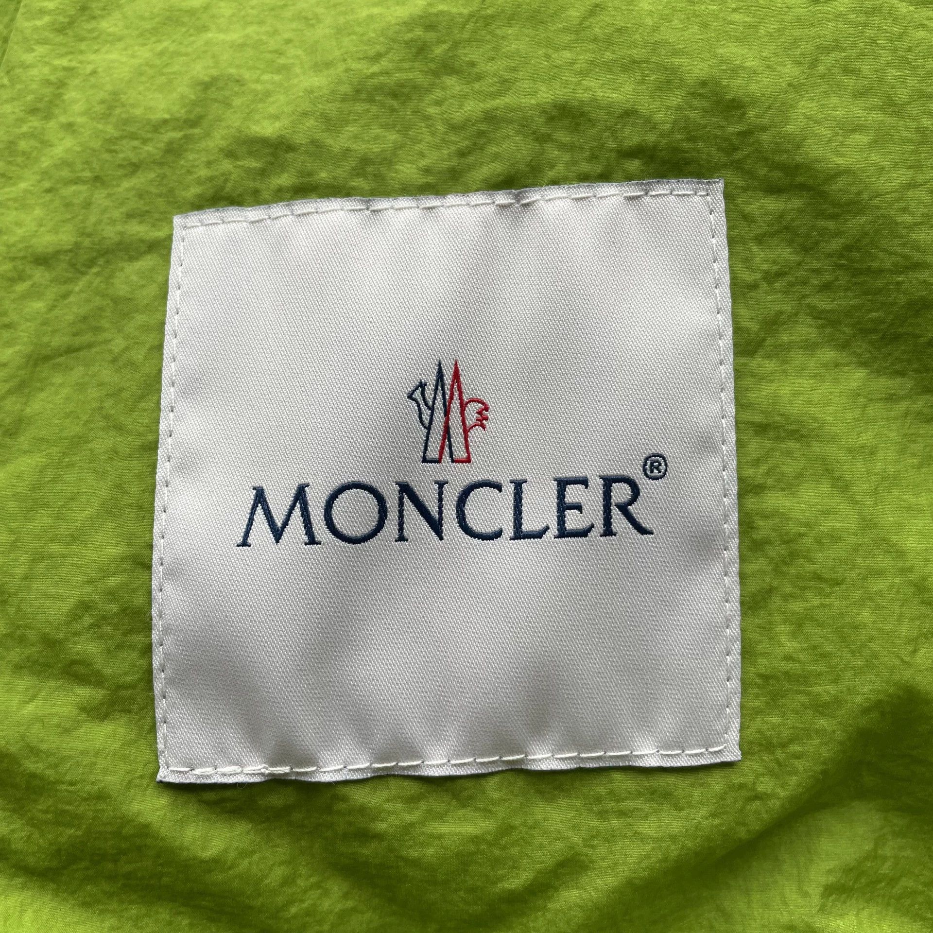 Moncler Moncler Green W Drawstring Neck Jacket 1 Missing Sleeves Size S / US 4 / IT 40 - 6 Thumbnail