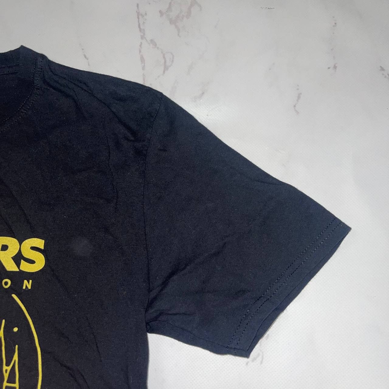 Vintage Band Tees×Vintage Vintage Foo Fighters Over London Rock SZ L Size US L / EU 52-54 / 3 - 12 Thumbnail