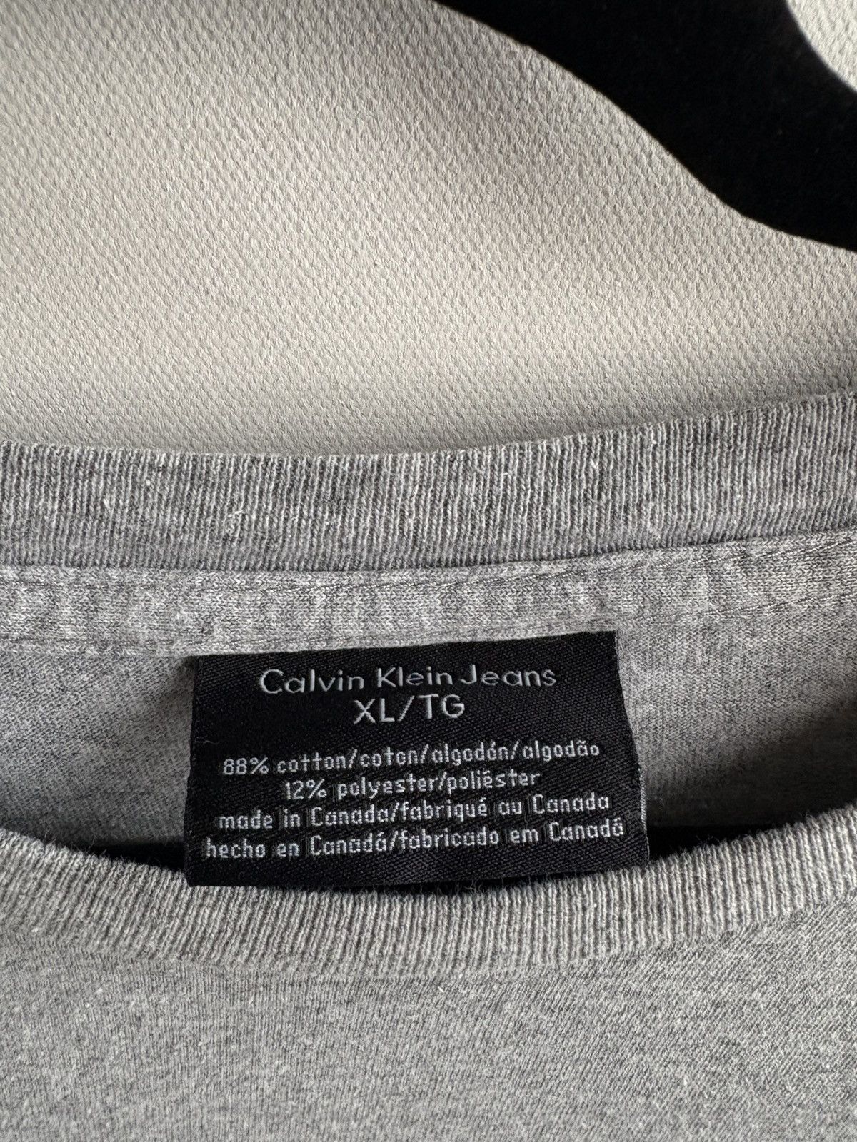 Calvin Klein Vintage Boxy 90s Calvin Klein Jeans CK Logo Gray T-shirt Size US XL / EU 56 / 4 - 3 Thumbnail