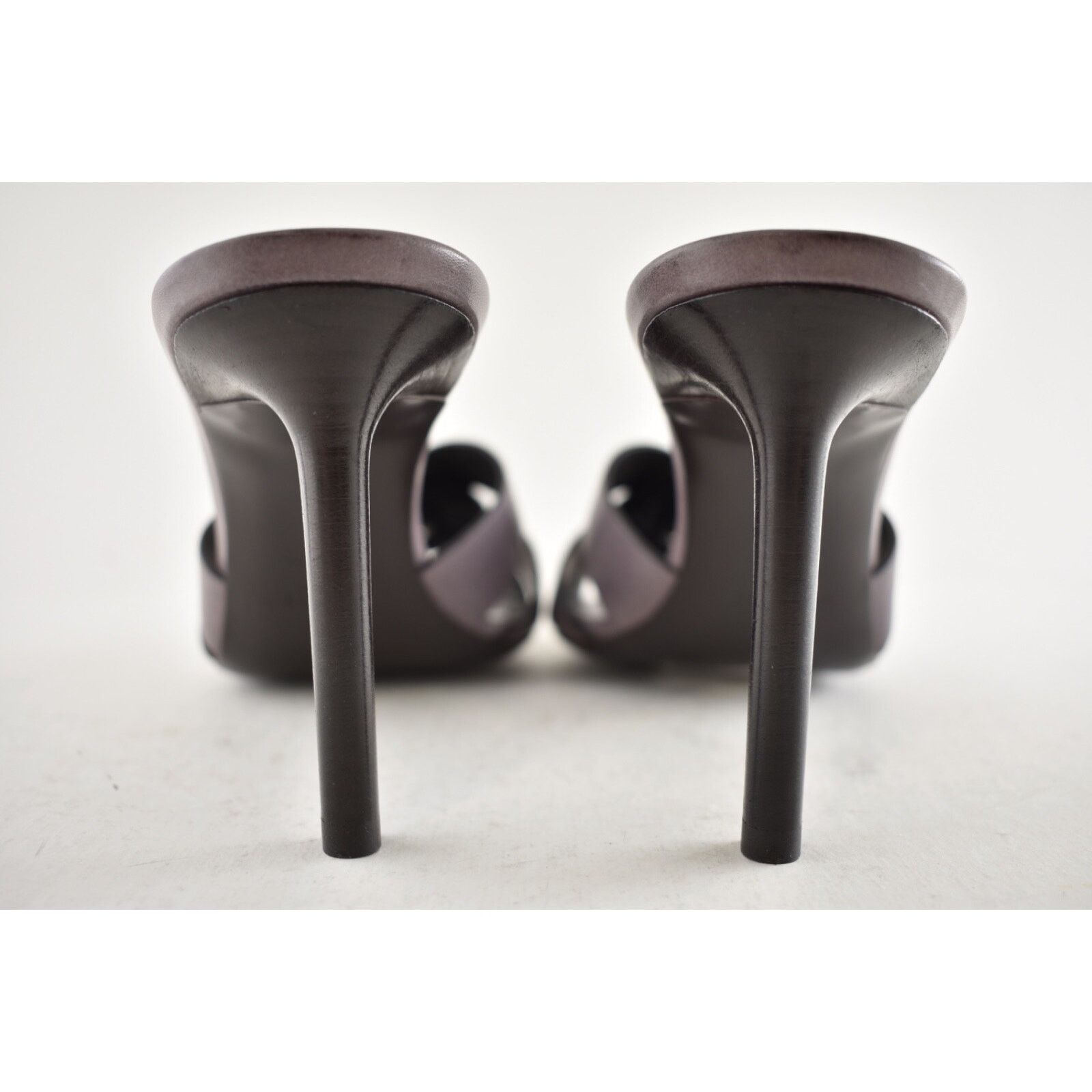 Yves Saint Laurent Saint Laurent Tribute 85 Mule Sandal Iris Purple Leather Size US 10 / IT 40 - 18 Thumbnail