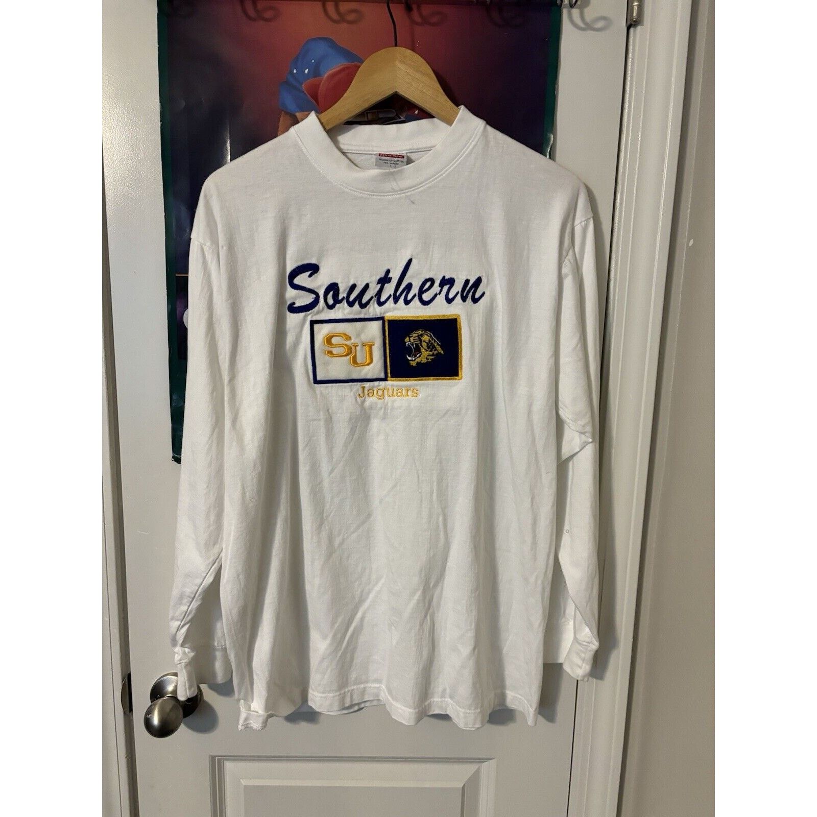 Other vintage southern university long sleeve white shirt sz Large Size US L / EU 52-54 / 3 - 1 Thumbnail
