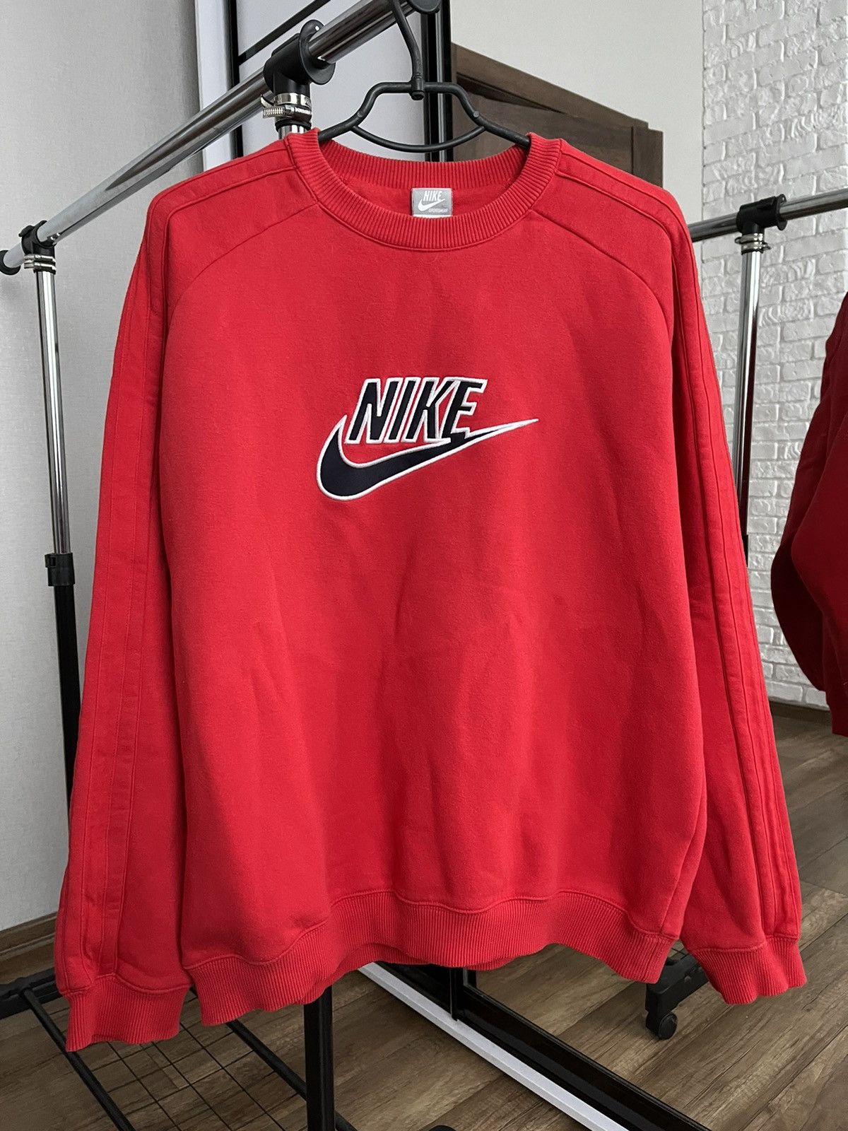 Other Nike Vintage Sweatshirt Crewneck Big Logo 90s Size US L / EU 52-54 / 3 - 1 Thumbnail