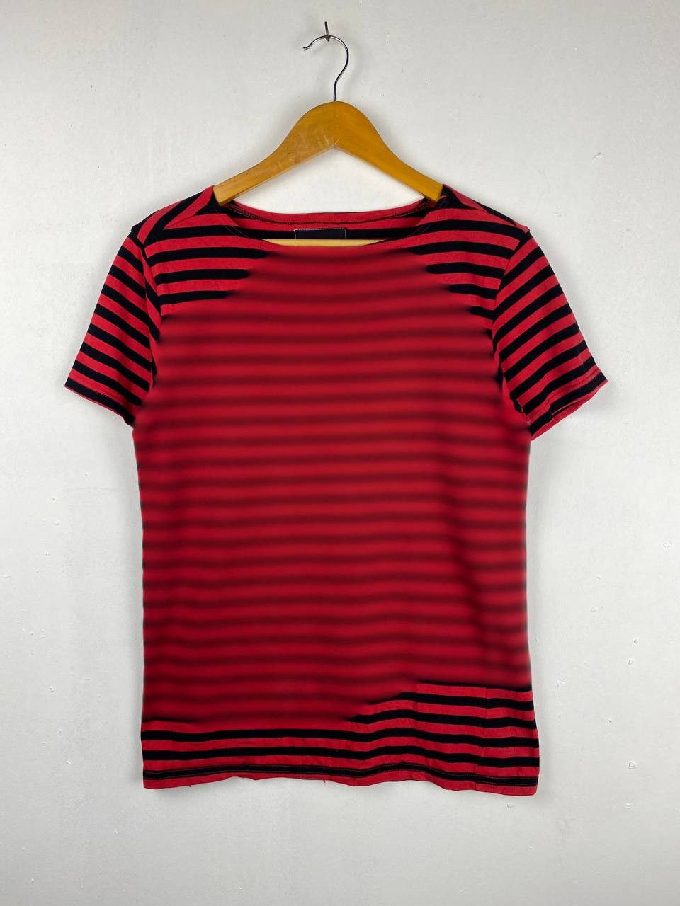 image of Avant Garde x Number N Ine Number Nine Striped Tee Very Nice Design in Black Red (Size Medium)