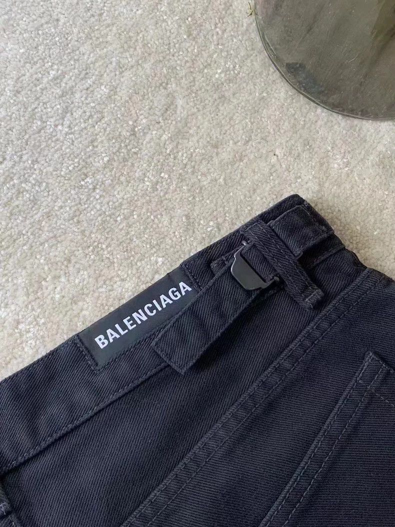 Balenciaga Balenciaga size m Ripped Straight Leg Jeans 2504-Nextarrow Size US 30 / EU 46 - 8 Thumbnail