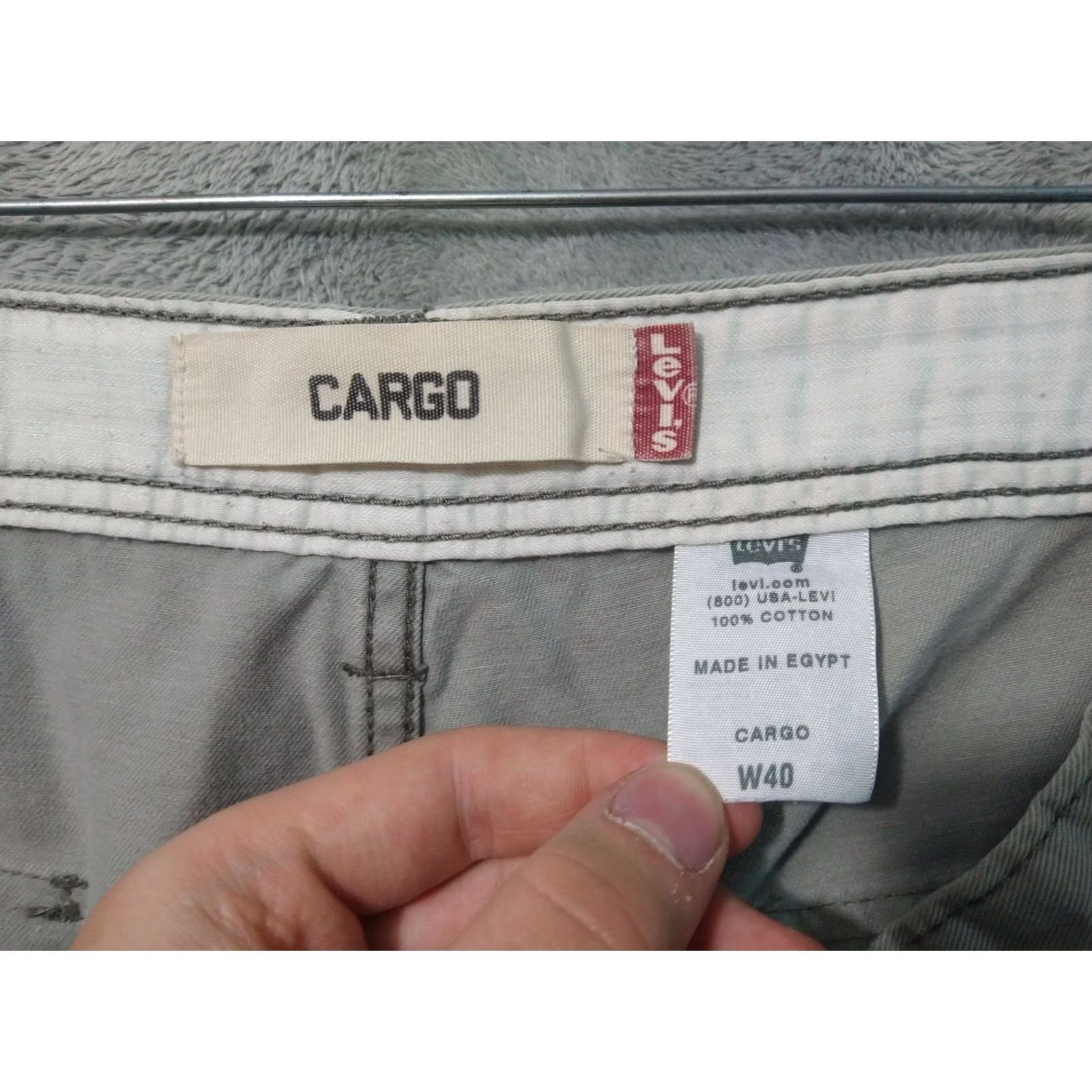 Levi's VINTAGE Levi's Shorts Mens 40 Gray Cargo High Rise Canvas Y2K Pocketed Cotton Casual Mens Shorts Size US 40 / EU 56 - 7 Thumbnail