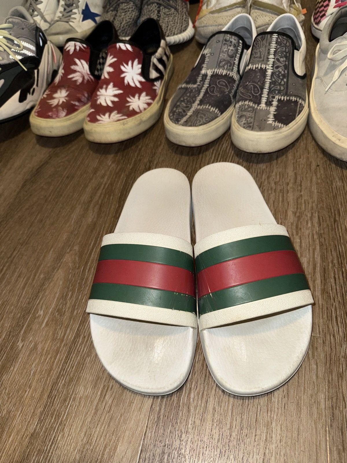 Gucci white gucci slides SIZE 10 Size US 10 / EU 43 - 1 Thumbnail