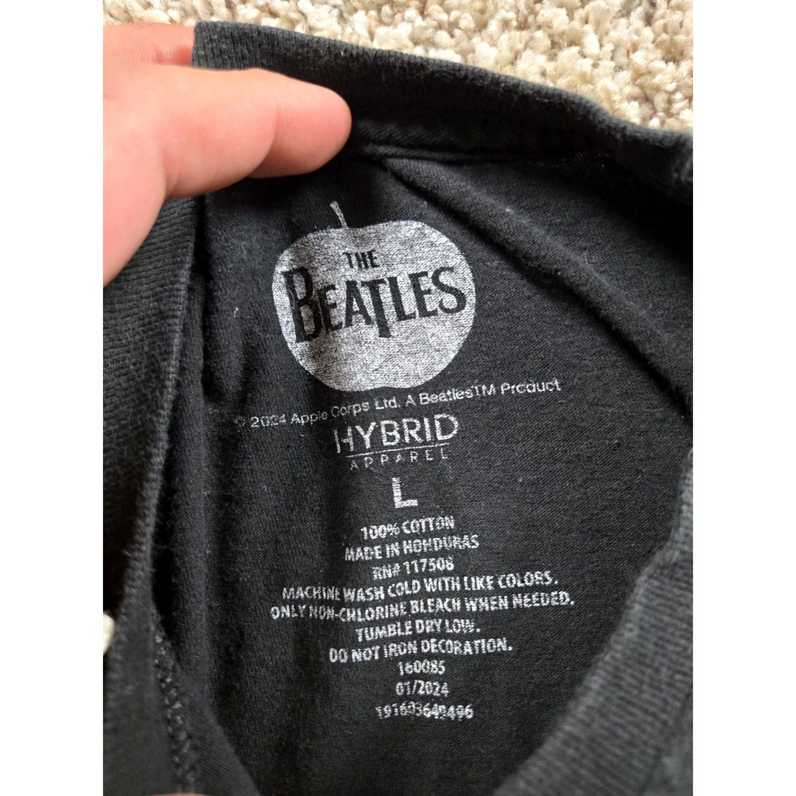 Apple The Beatles Shirt Large Mens Black Short Sleeve Abbey Road Apple T-Shirt Band Music Rock Cotton Blend Size US L / EU 52-54 / 3 - 4 Thumbnail
