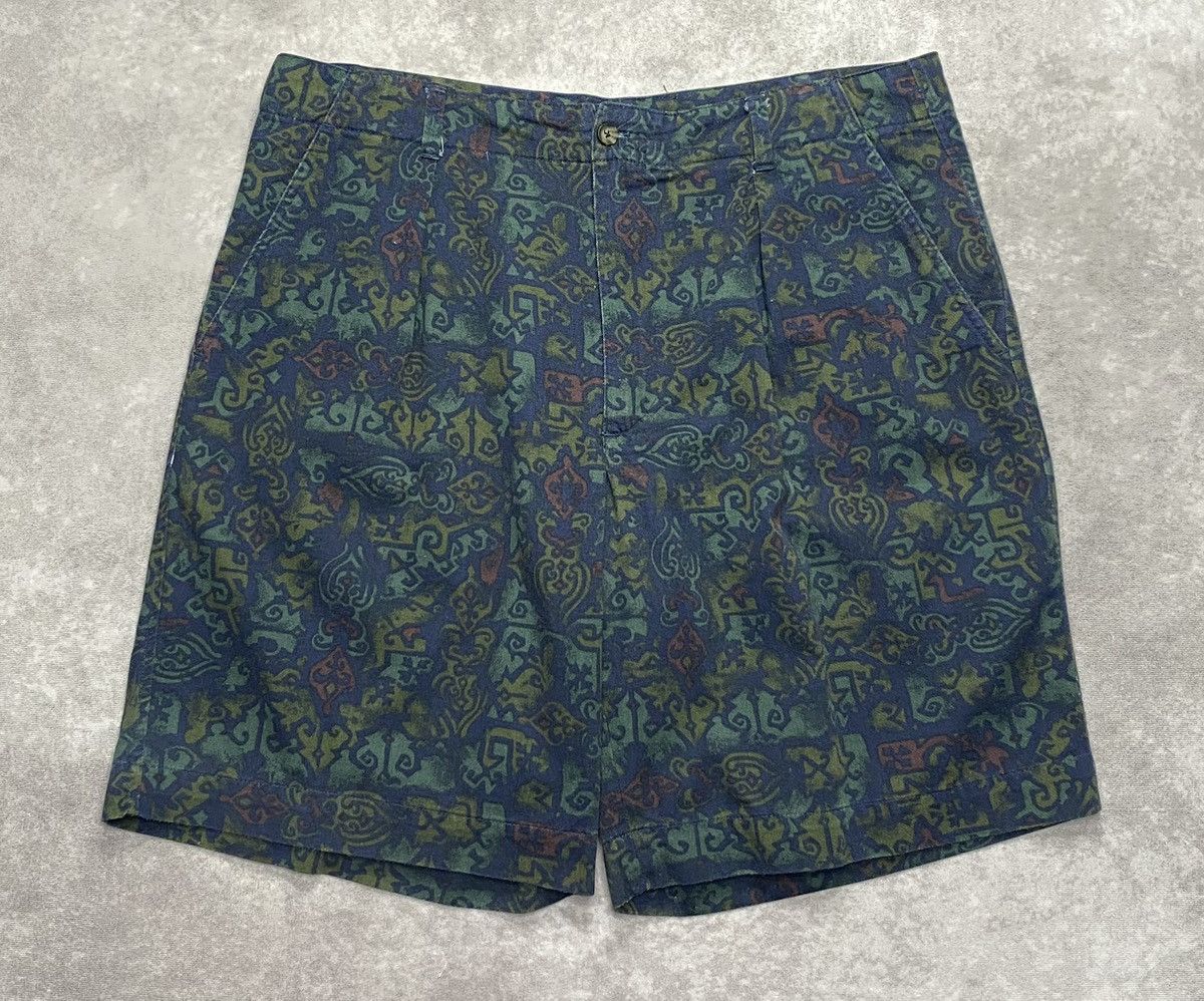 Liz Claiborne 90’s Vintage Claiborne Blue Tribal Print Chino Shorts Size US 36 / EU 52 - 1 Thumbnail