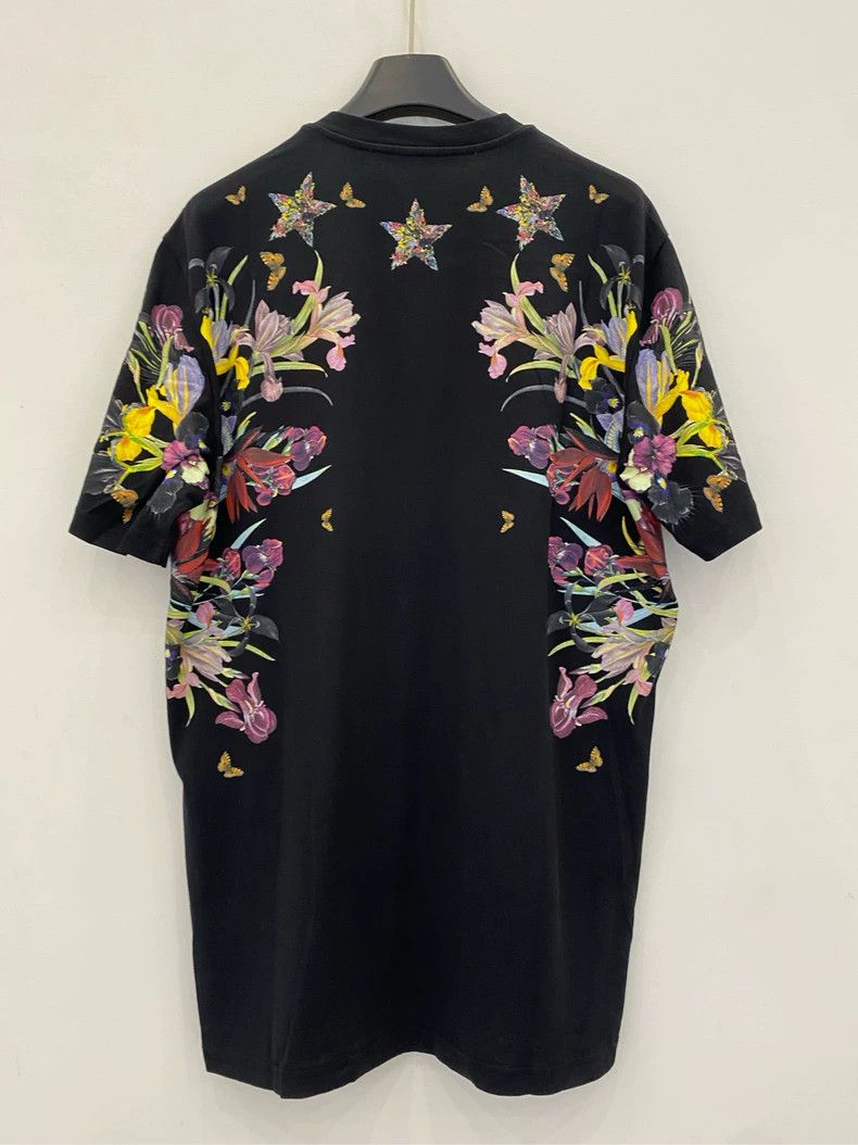 Other Givenchy Orchid T-Shirt Size US S / EU 44-46 / 1 - 6 Thumbnail