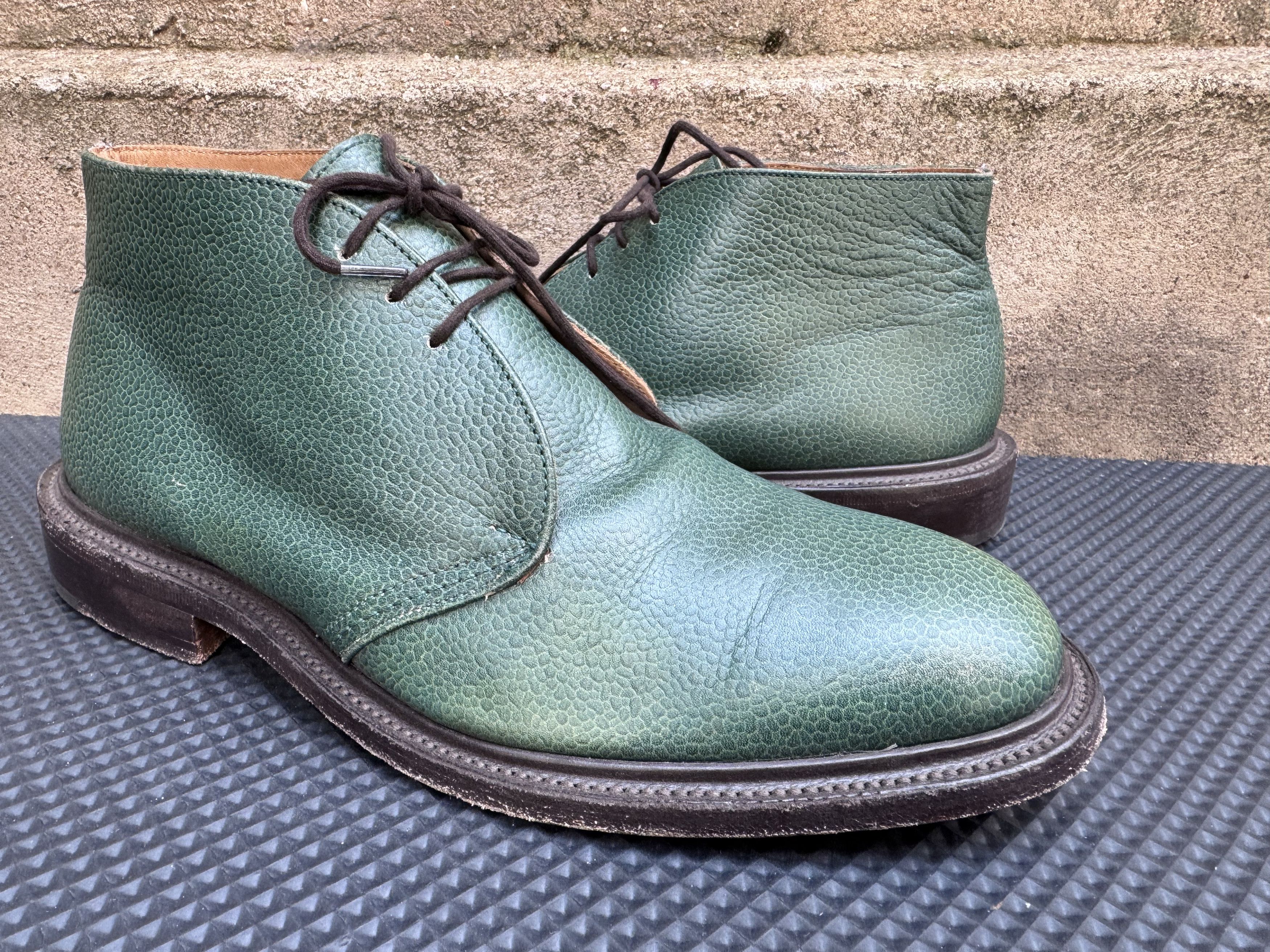 Tricker's Trickers ALDO Chukka Pebble Grain Green Leather Size US 9.5 / EU 42-43 - 1 Thumbnail