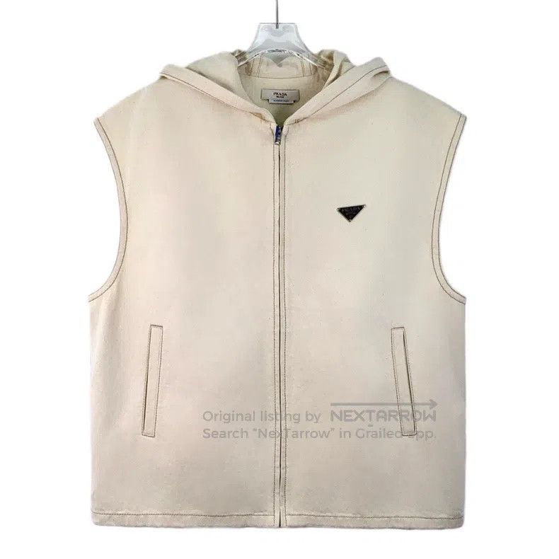Prada Prada Beige triangle cotton hooded zipper sleeveless vest Size US L / EU 52-54 / 3 - 1 Thumbnail