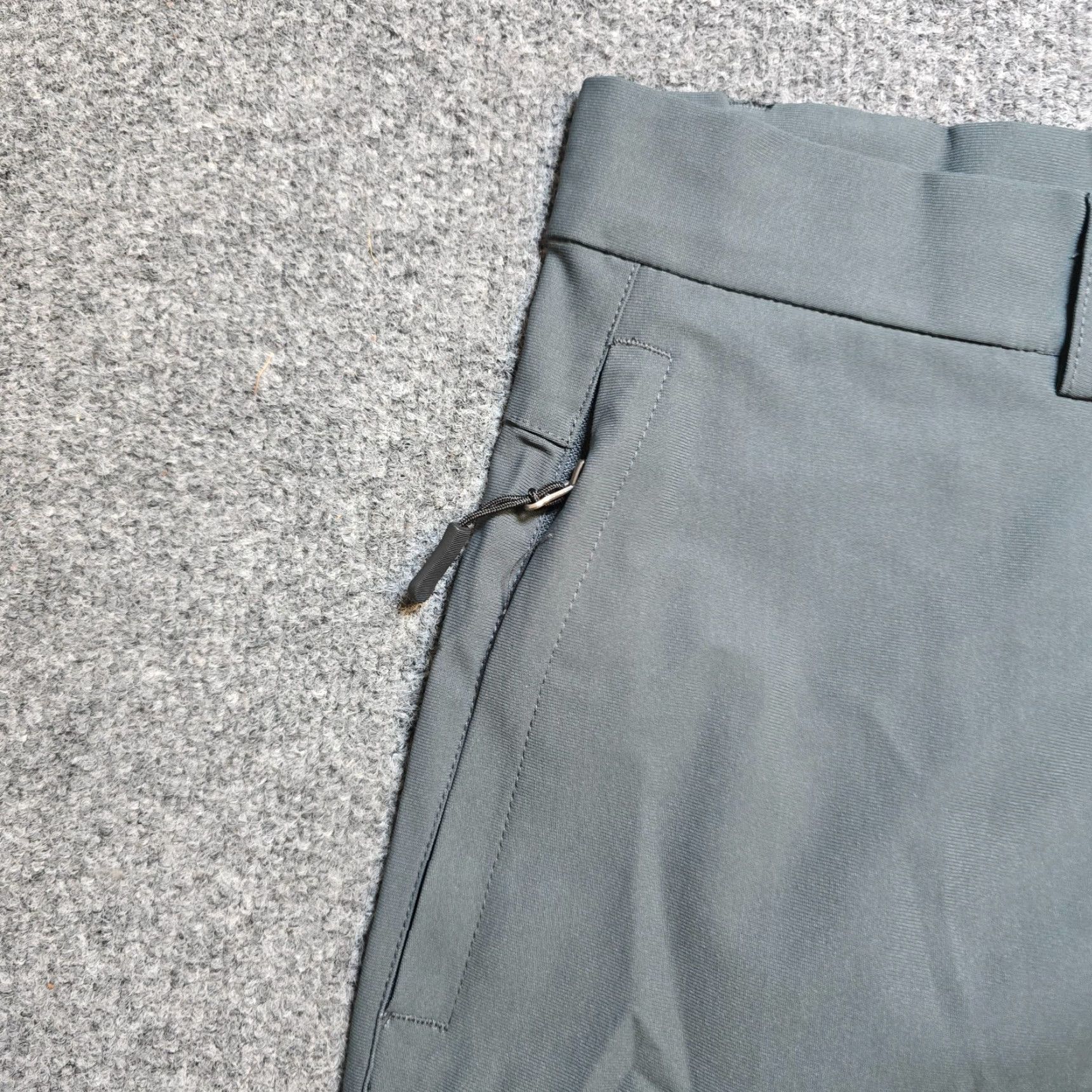 Vintage **Gradual Mens Gray Athletic Pants Size 32 Straight Leg Pockets** User: Gradual Mens Gray Athletic Pants Size 32 Straight Leg Pockets Size US 32 / EU 48 - 3 Thumbnail