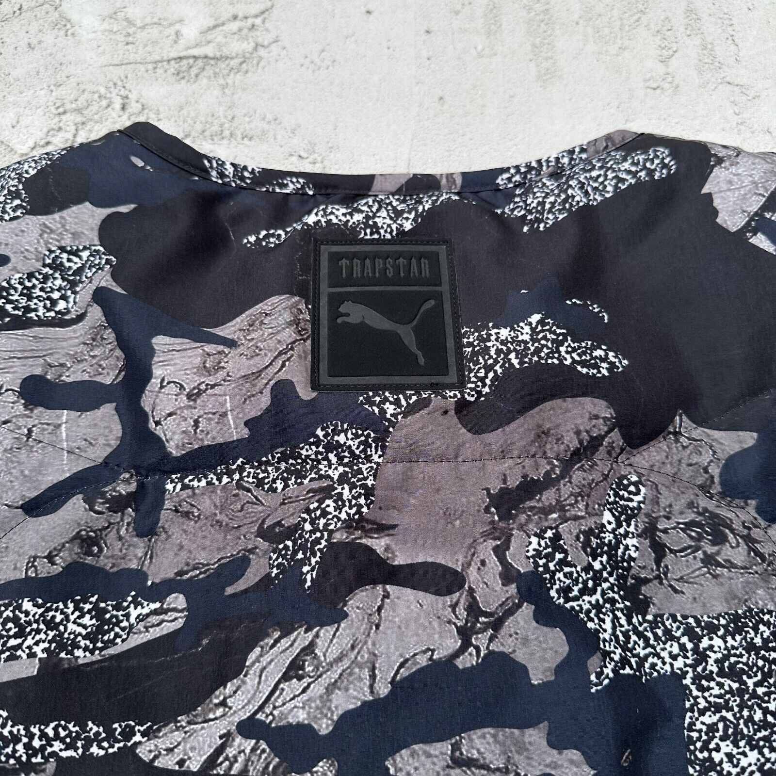 Puma × Trapstar London NWT Puma Trapstar Rev Bib Camo Puffer Vest Size US XL / EU 56 / 4 - 5 Thumbnail