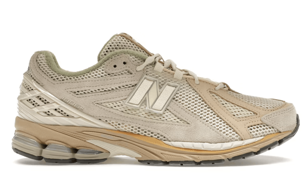 Auralee × New Balance Auralee x New Balance 1906R Bone White Size US 9.5 / EU 42-43 - 1 Thumbnail